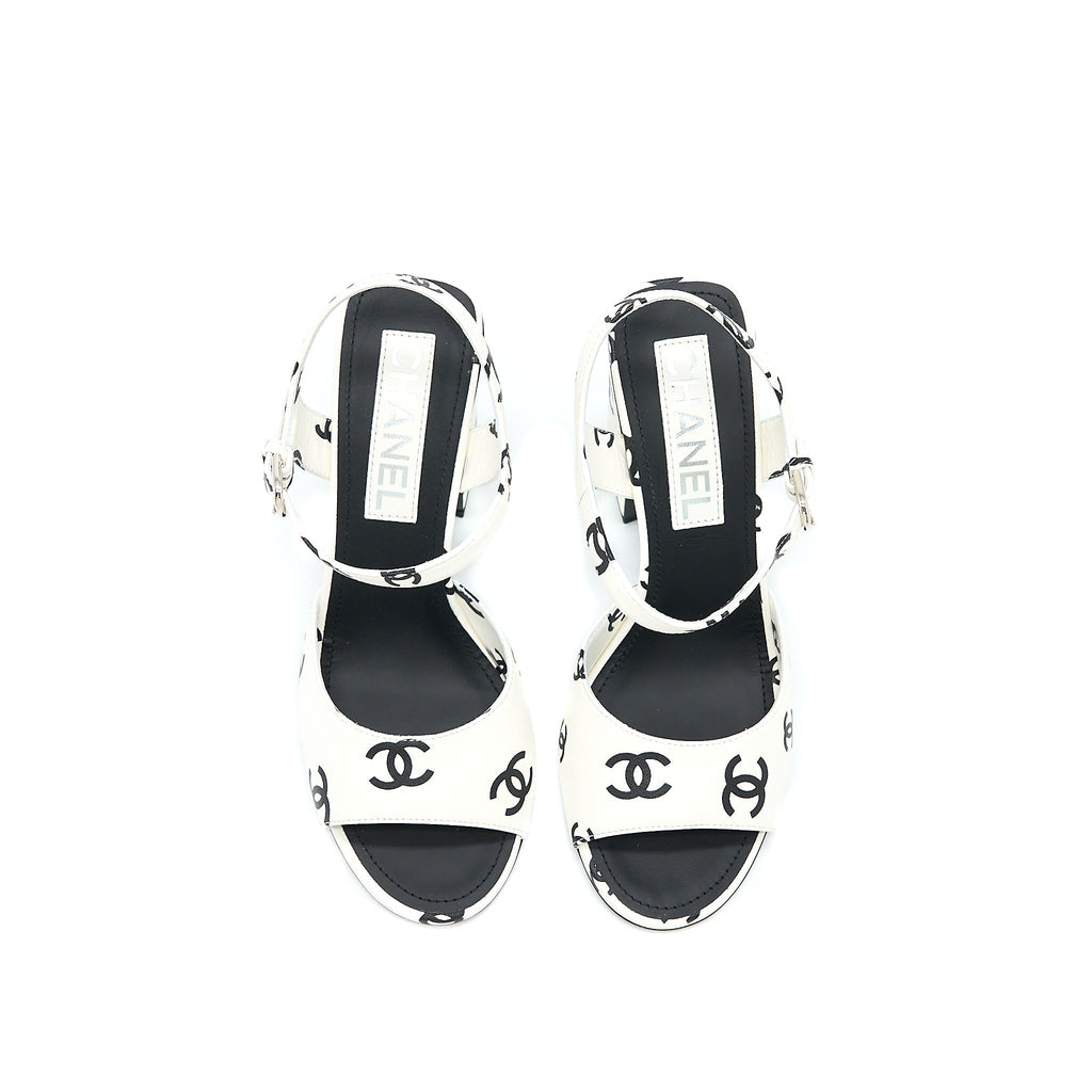 Chanel Size 37 CC Logo Leather Sandal Black/White