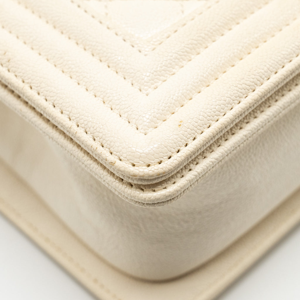 Chanel Small Boy Bag Caviar White L