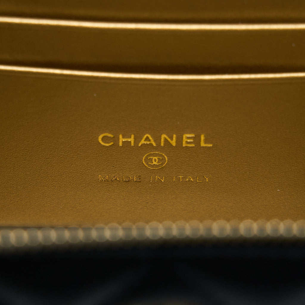 Chanel 22A Pearl Crush Long Vanity With Chain Lambskin Black