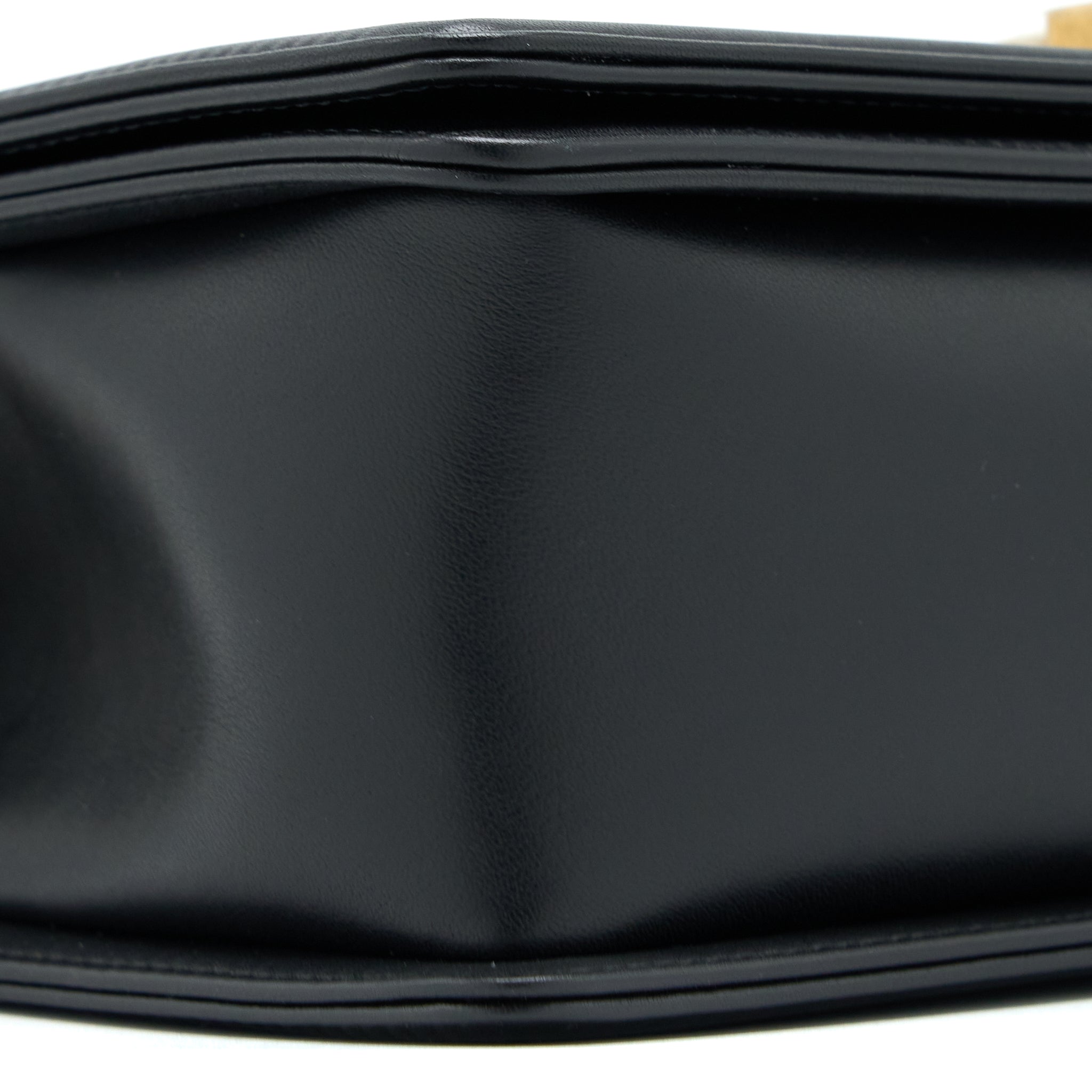 Chanel Medium Boy Bag Calfskin Black  (Microchip)