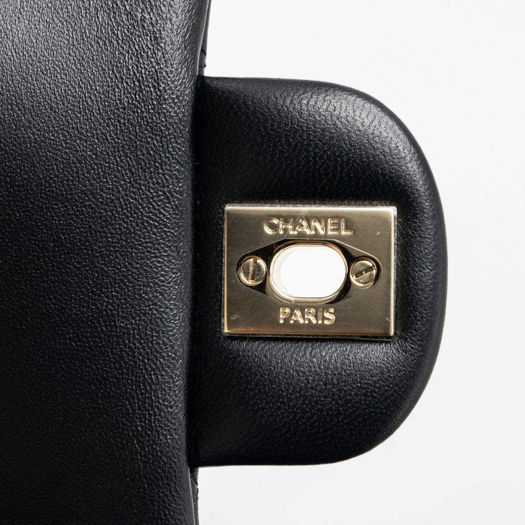 Chanel Top Handle Mini Rectangular Flap Bag Lambskin Black L (Microchip )