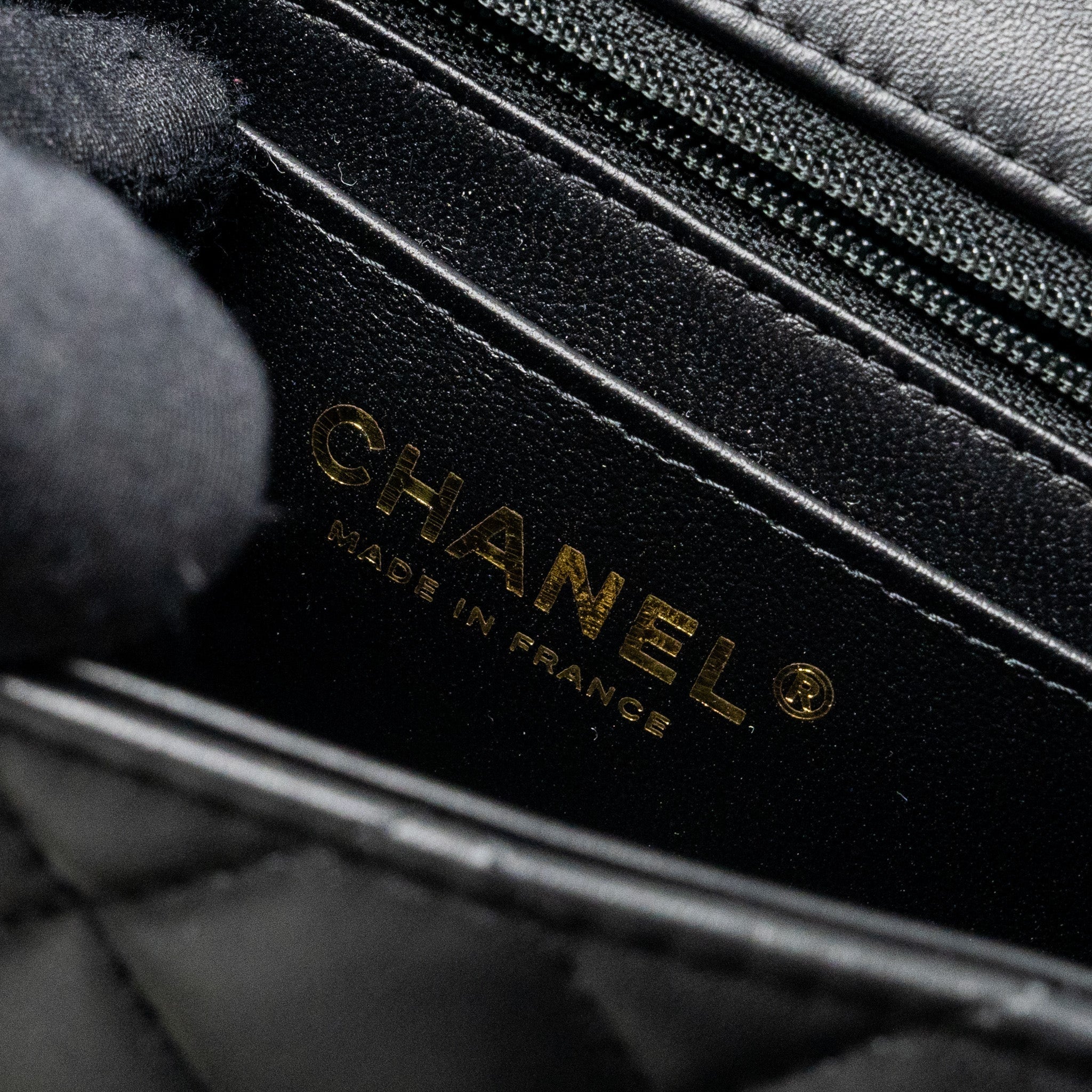 Chanel Top Handle Mini Rectangular Flap Bag Lambskin Black L (Microchip )