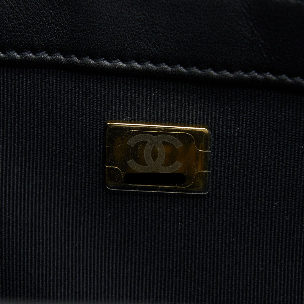 Chanel Medium Boy Bag Calfskin Black  (Microchip)