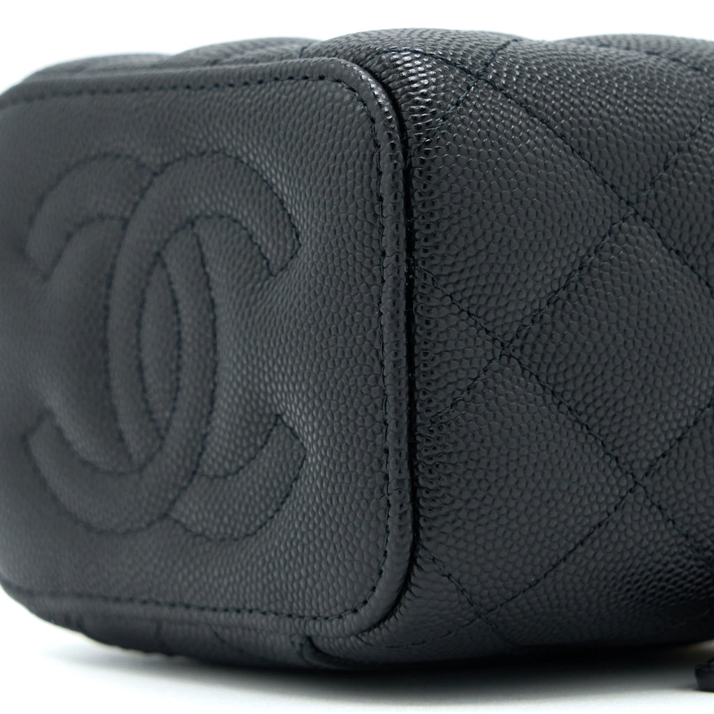 Chanel Mini Vanity with Chain Caviar Black L