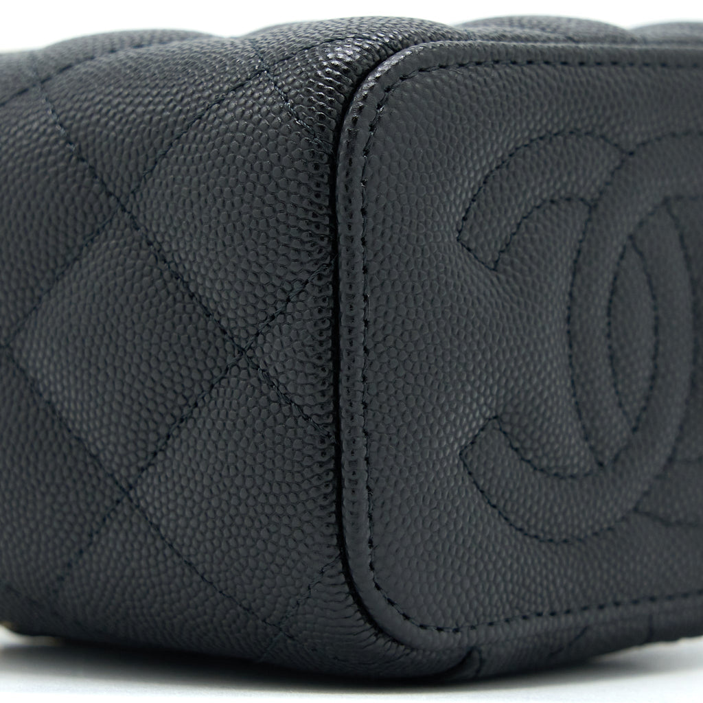 Chanel Mini Vanity with Chain Caviar Black L