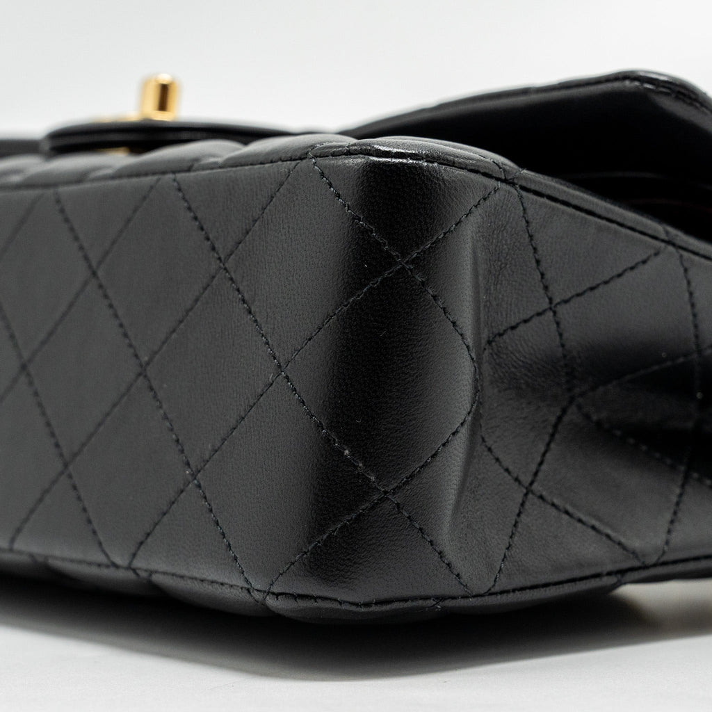Chanel Medium Classic Double Flap Bag Lambskin Black