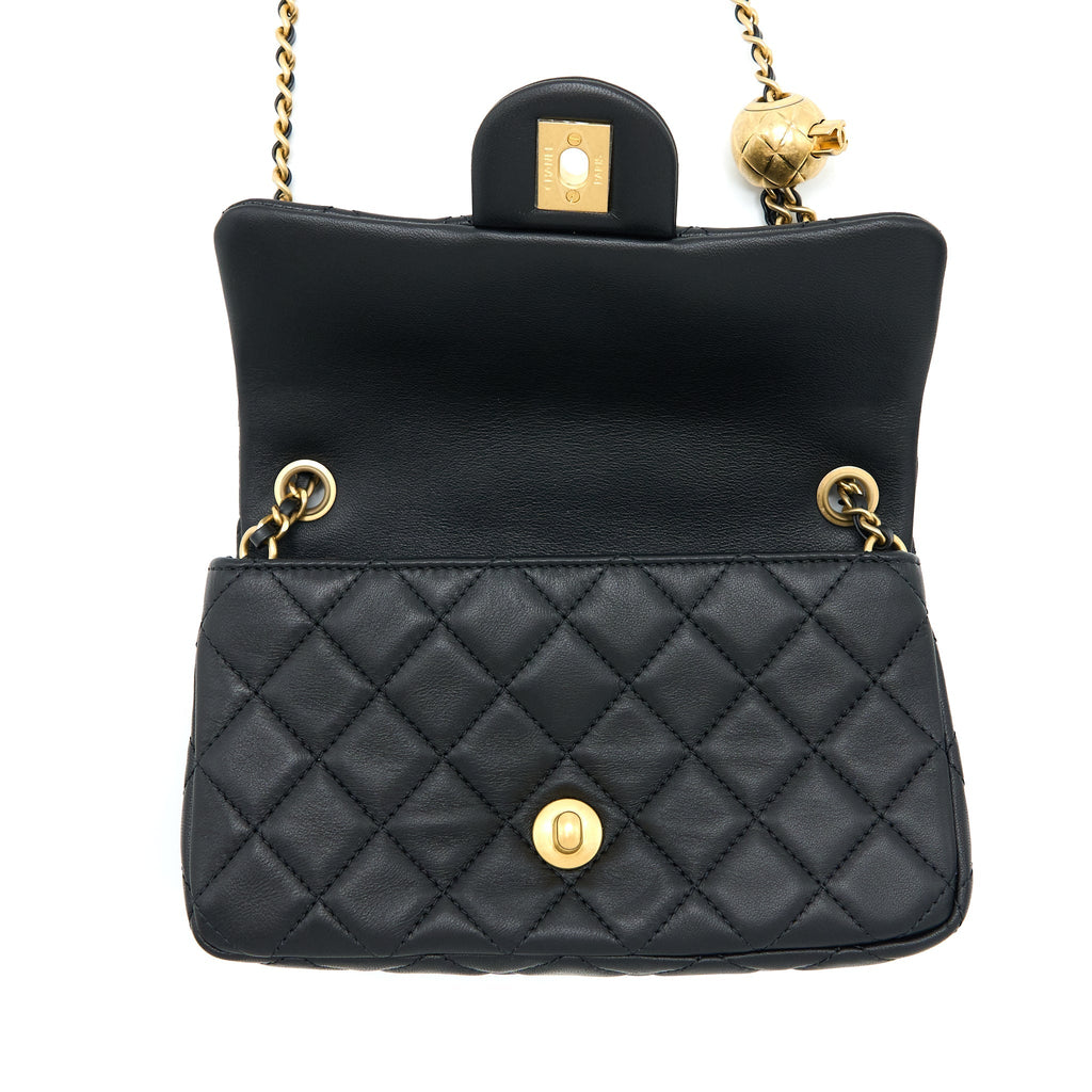 Chanel Pearl Crush Mini Rectangular Lambskin Black Brushed  (Microchip)