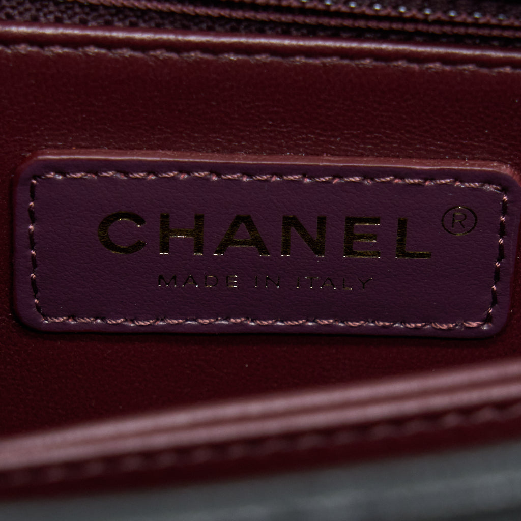 Chanel Small Coco Handle Caviar Black L .
