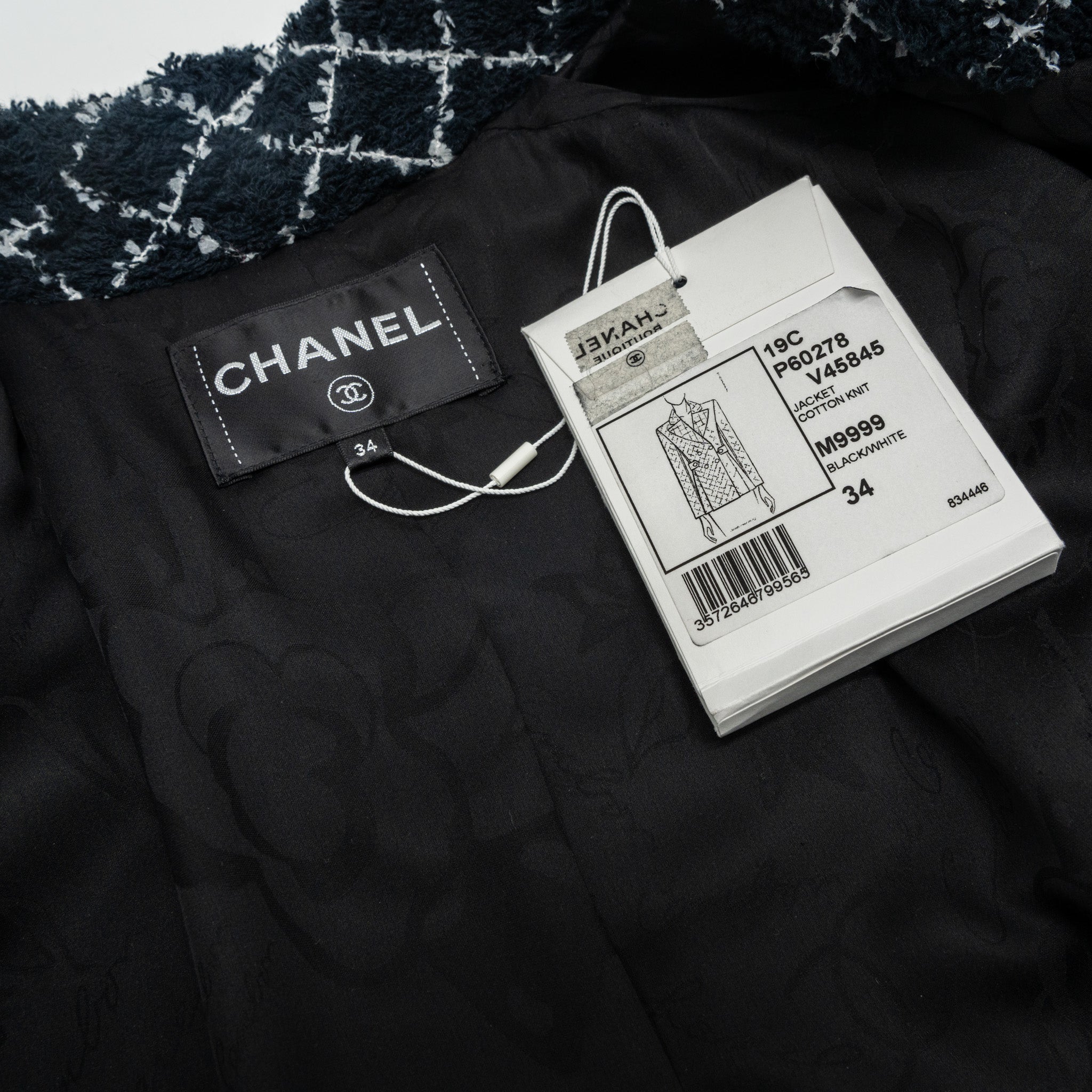Chanel 19C Size 34 Jacket Cotton Knit Black/White