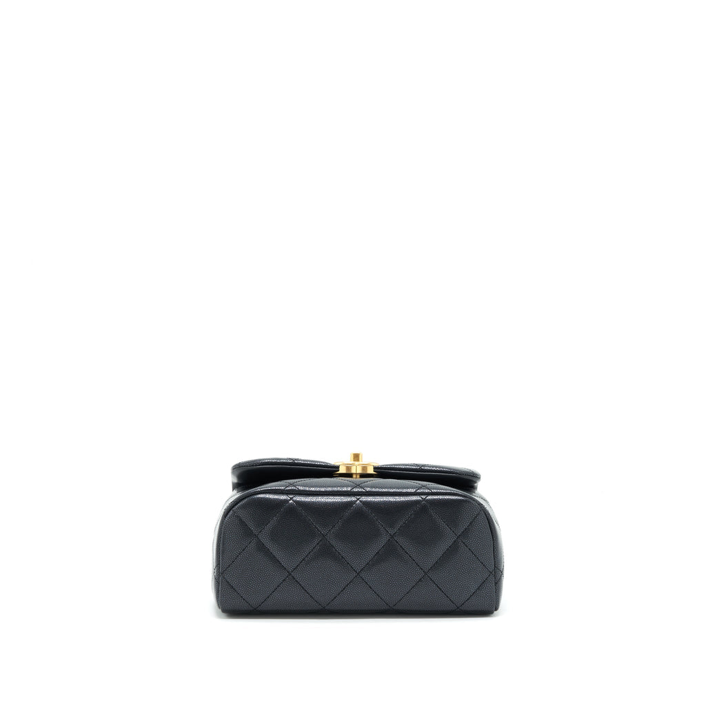 Chanel 22P New Square Flap Bag Caviar Black
