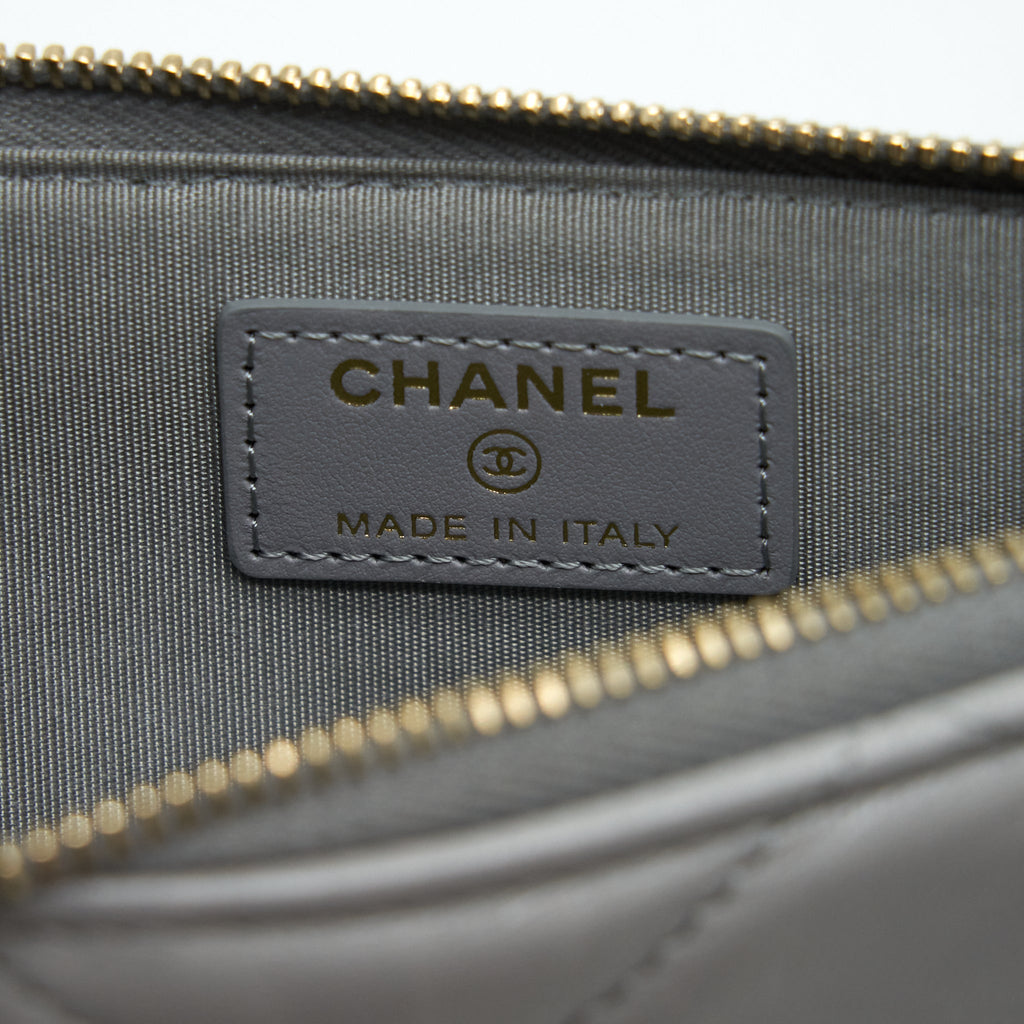Chanel 19 Phone And Card Holder Small pouch Lambskin Grey