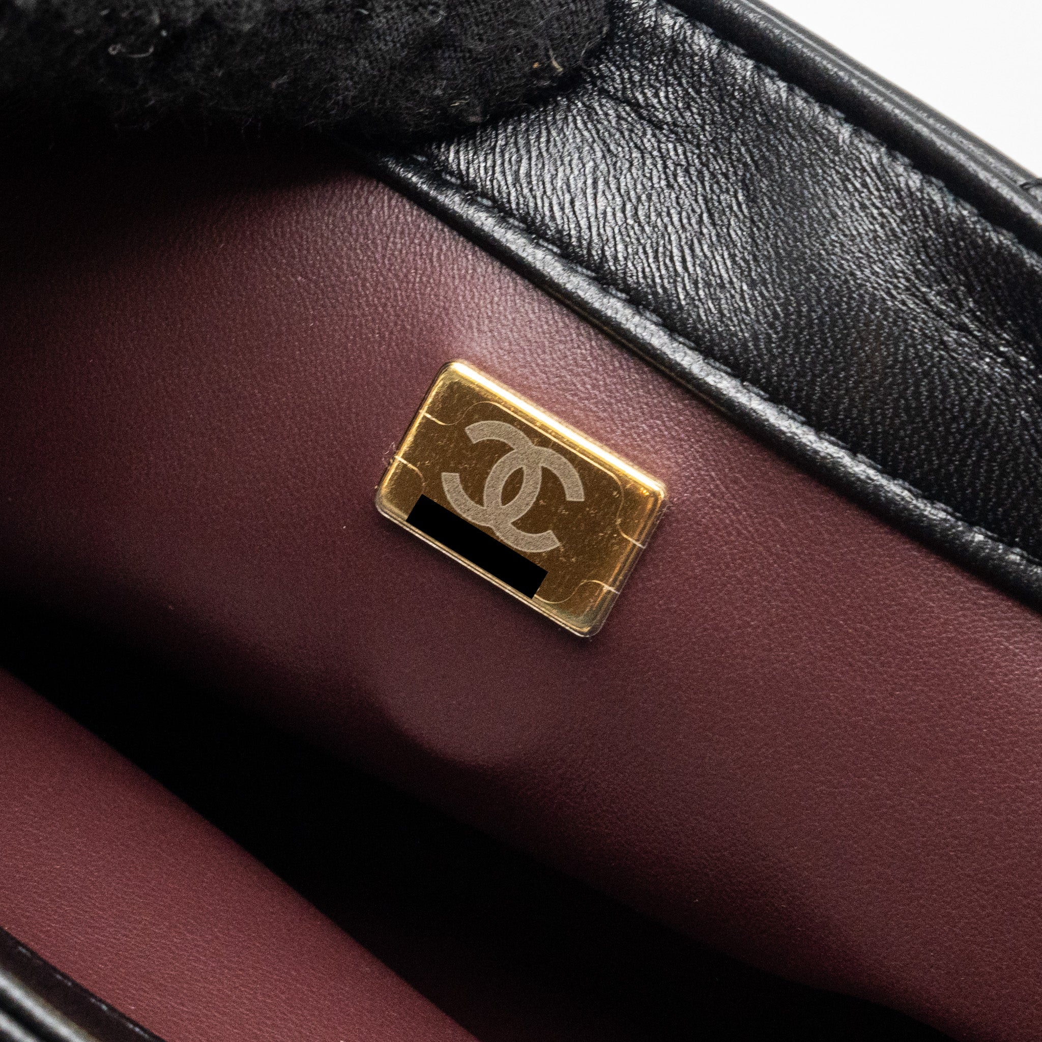 Chanel trendy CC flap bag with top handle lambskin black L (microchip)