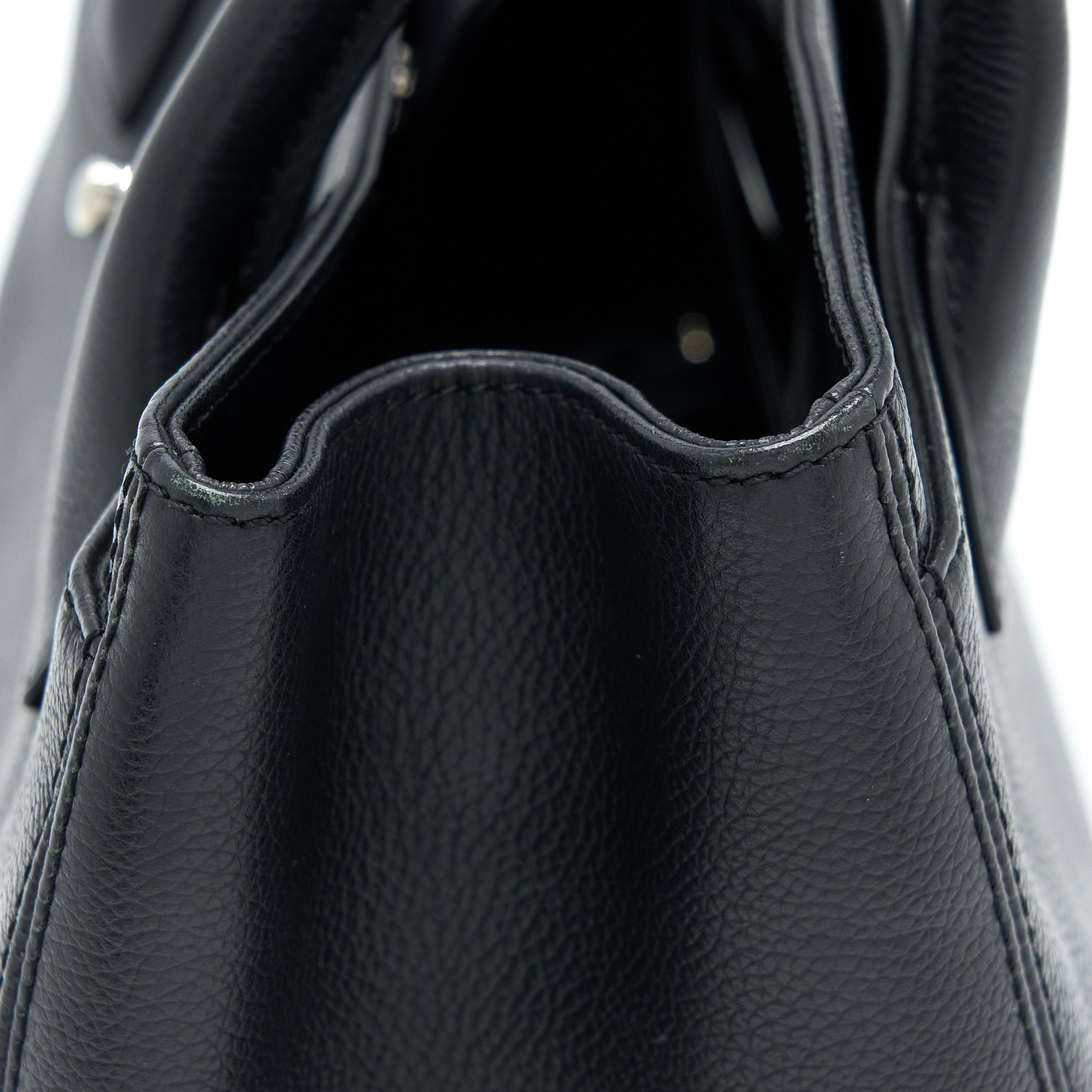 Chanel Cerf Tote Bag Grained Calfskin Black