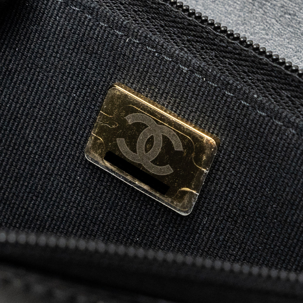 Chanel letter logo top handle flap wallet on chain shiny calfskin black  (microchip)