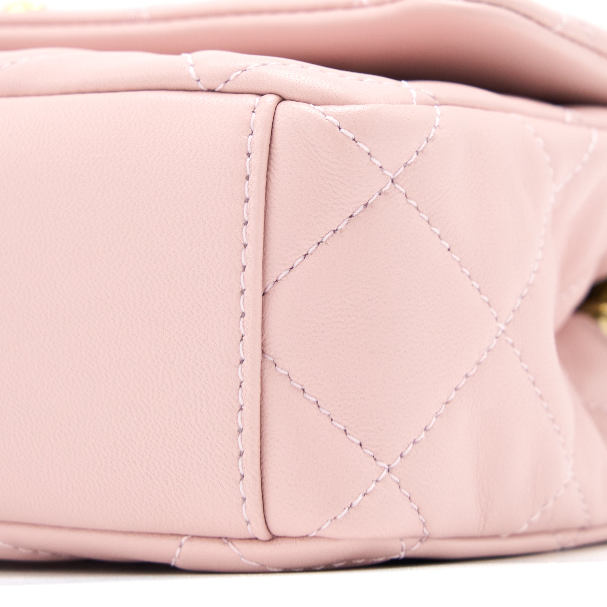 Chanel 22B Small Flap Bag With Gem Chain Lambskin Pink  (Microchip)