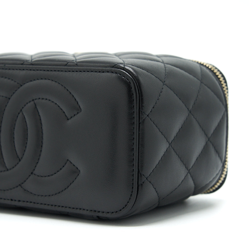 Chanel 22A Top Handle Long Vanity With Chain Lambskin Black L
