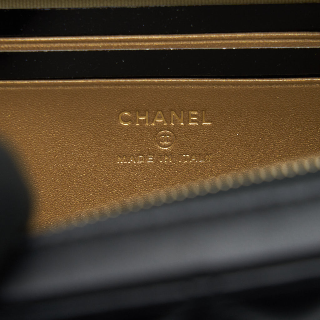 Chanel Pearl Crush Mini Camera Case With Chain Lambskin Black