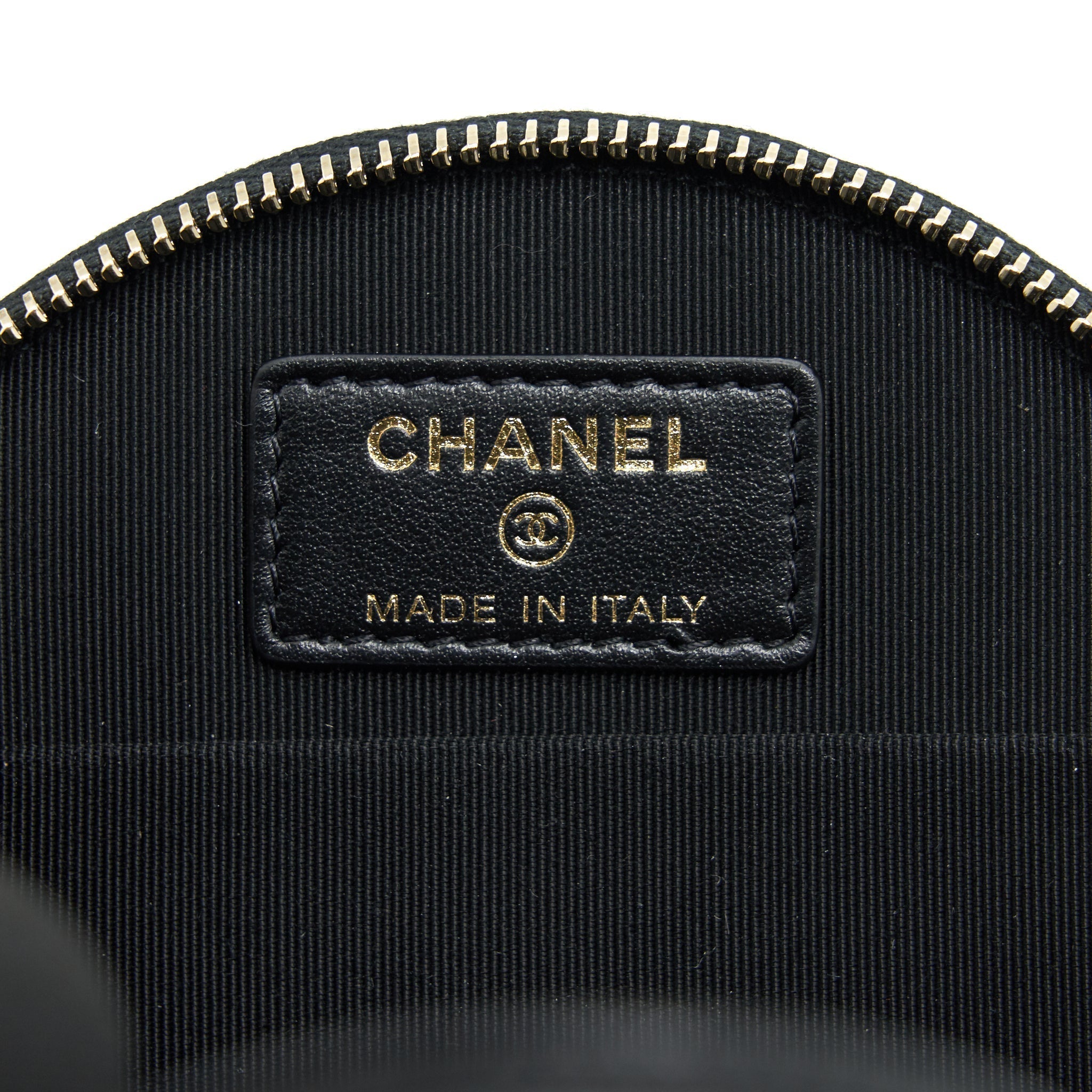 Chanel 22C Top Handle Round Vanity Black With Chain Caviar L