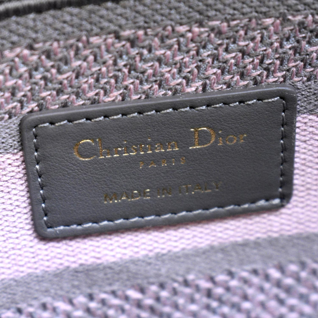 CHRISTIAN DIOR Medium Lady D-Lite Embroidered Canvas Shoulder Bag Rose Des