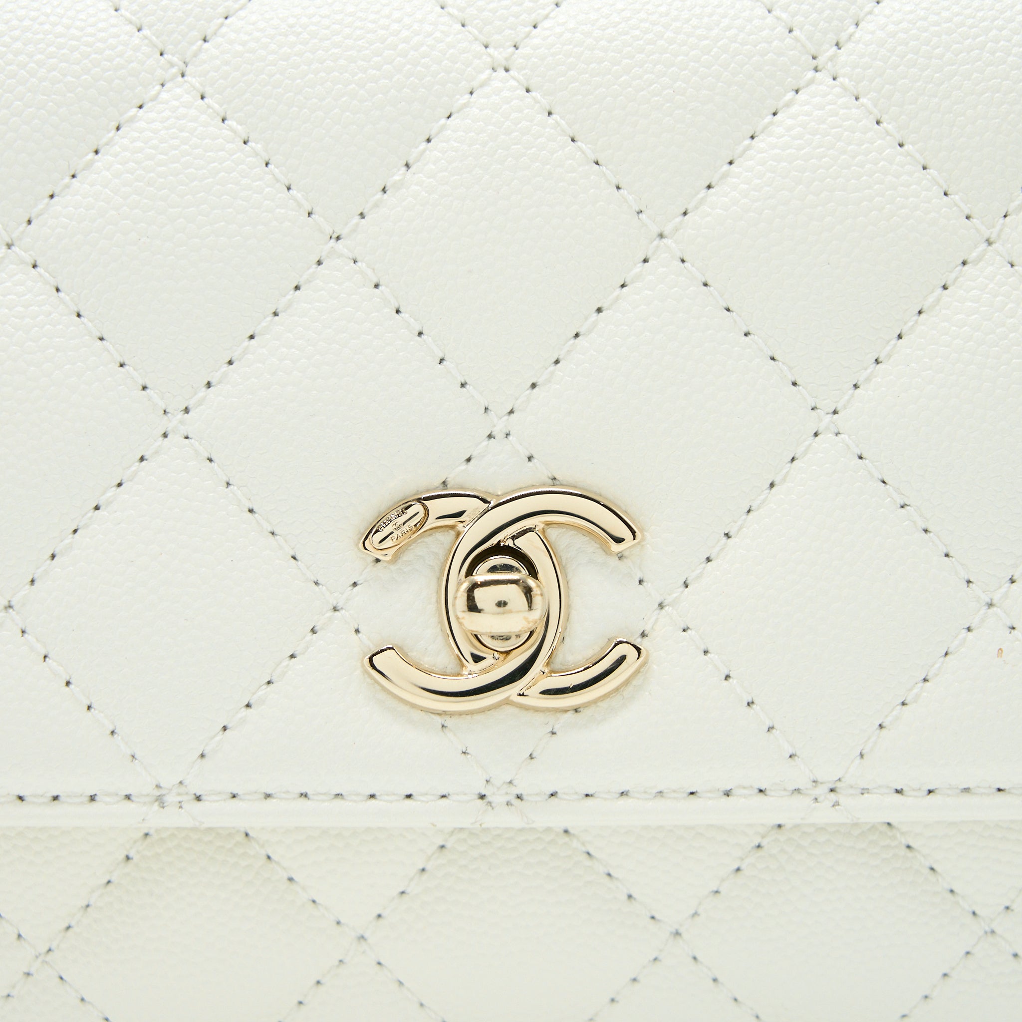 Chanel Small Coco Handle Caviar White L (Microchip)