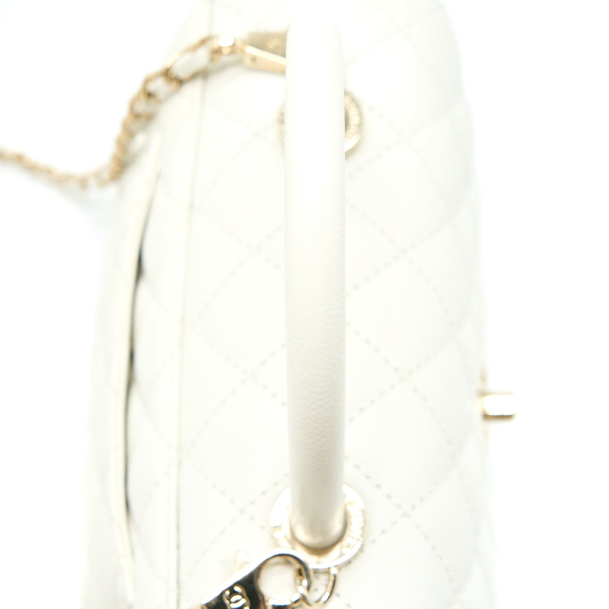 Chanel Small Coco Handle Caviar White L (Microchip)