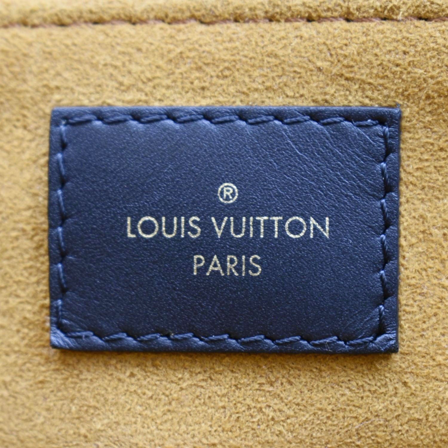 LOUIS VUITTON Onthego GM Monogram Empreinte Leather Tote Shoulder Bag Black