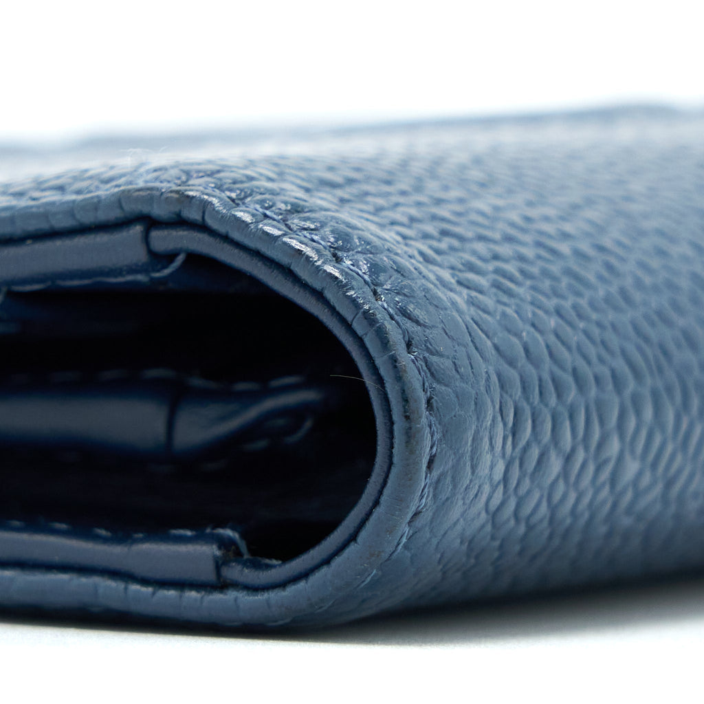 Chanel CC Logo Fold Wallet Caviar Navy