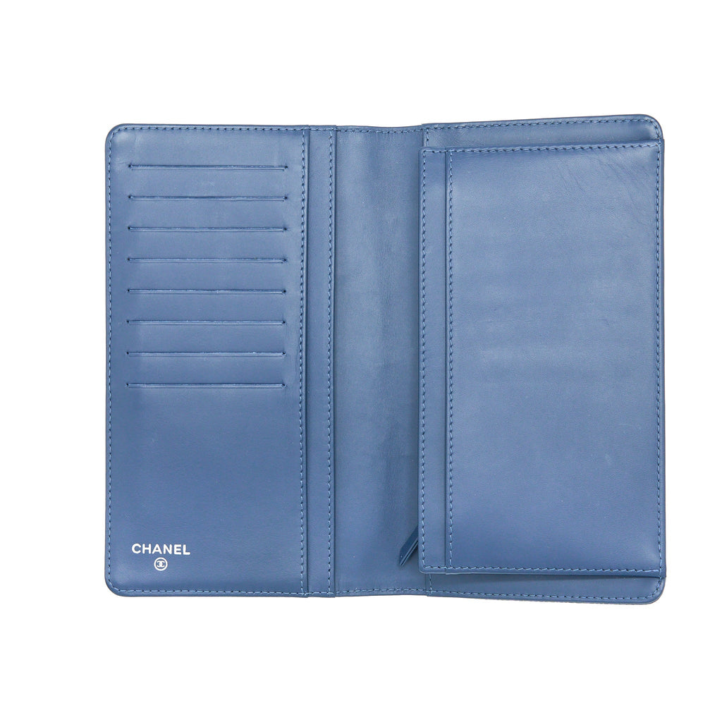 Chanel CC Logo Fold Wallet Caviar Navy