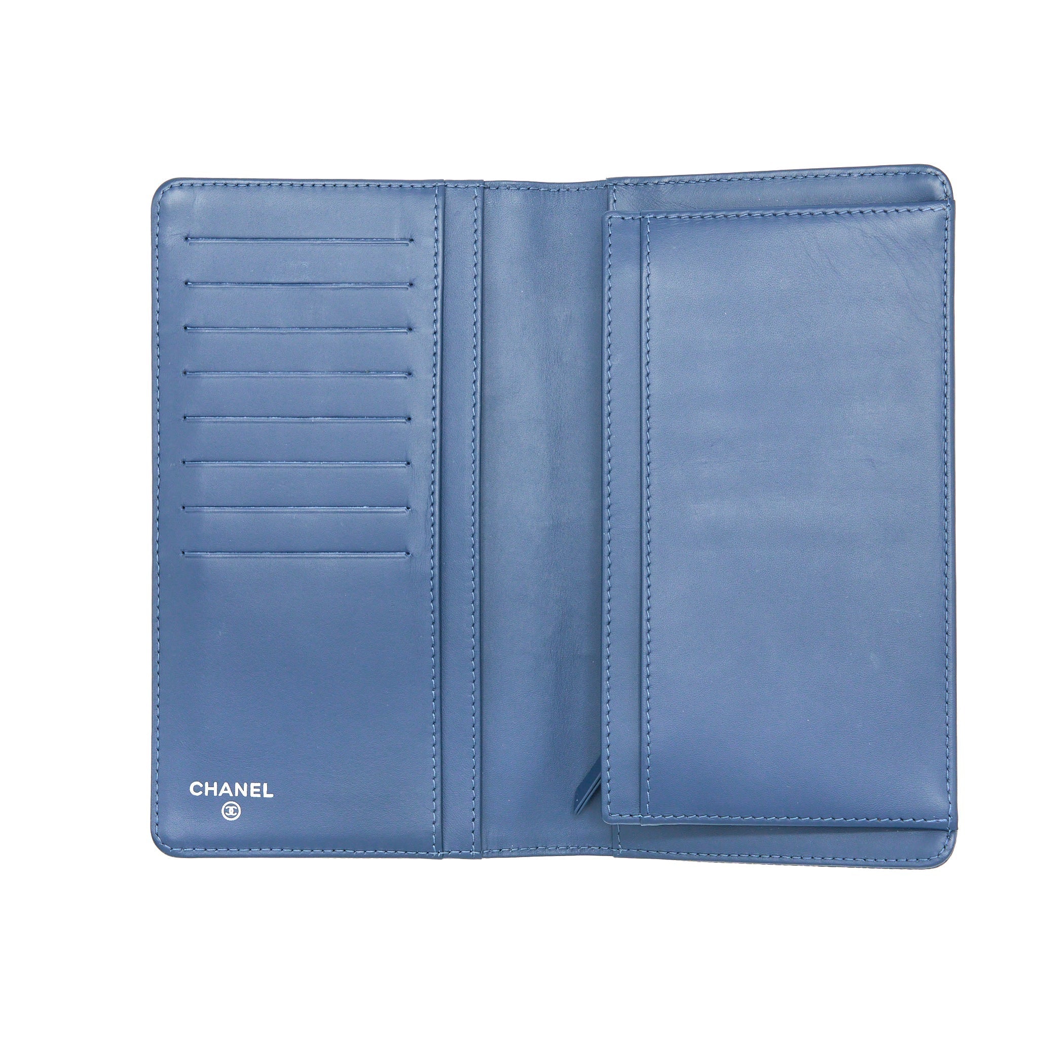 Chanel CC Logo Fold Wallet Caviar Navy