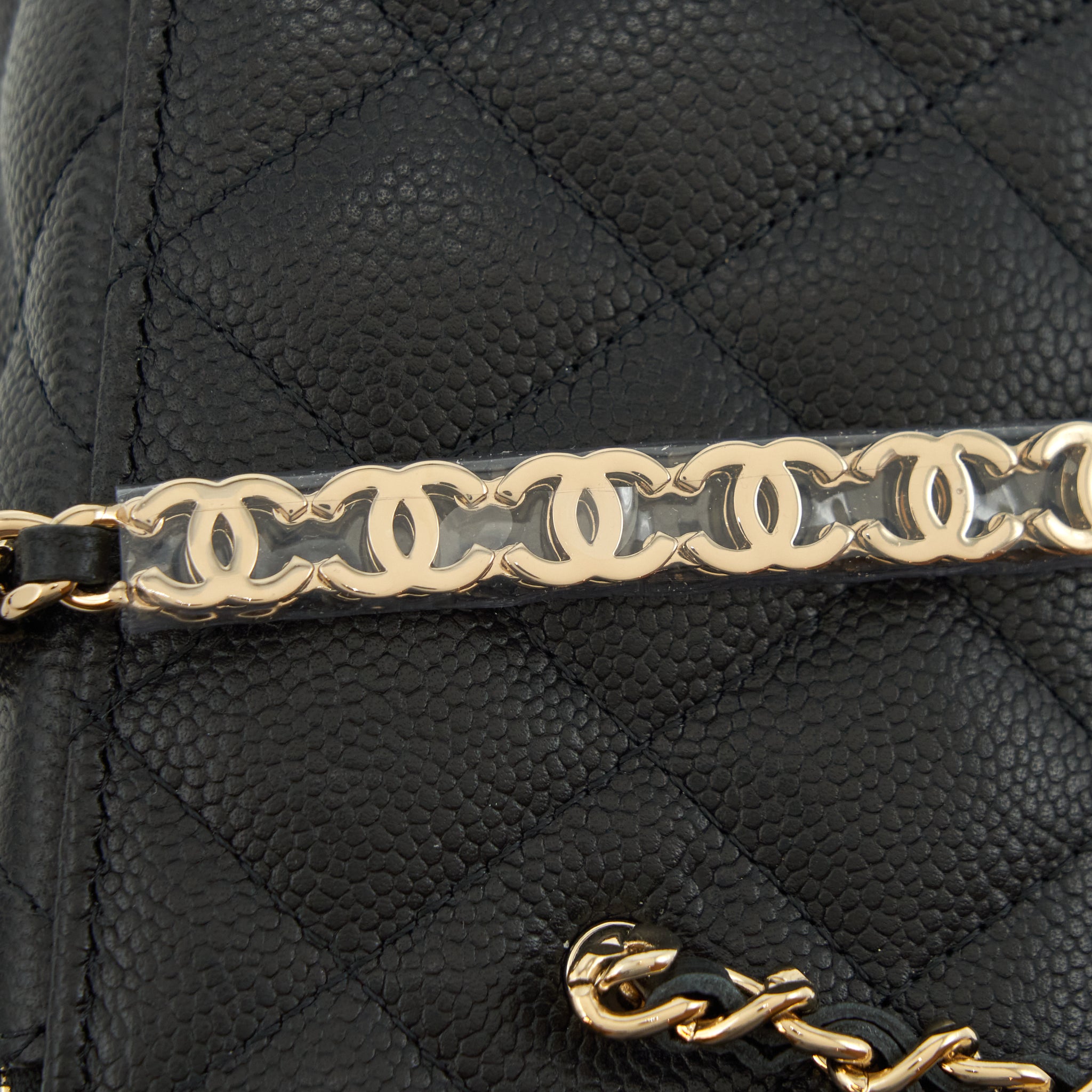 Chanel 22P Long Vanity With CC Logo Chain Caviar Black L