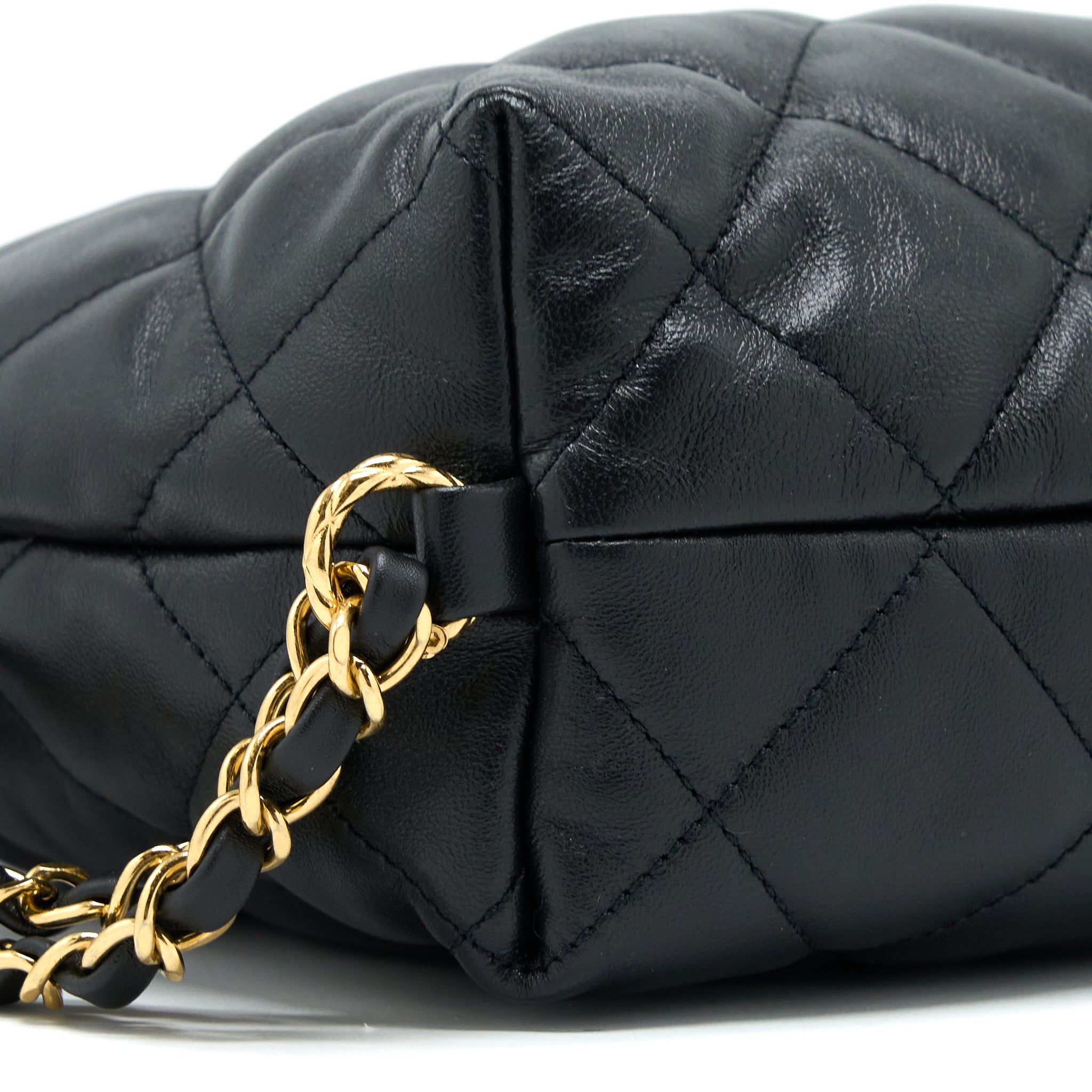 Chanel 22B Hobo Bag Lambskin Black  (Microchip)