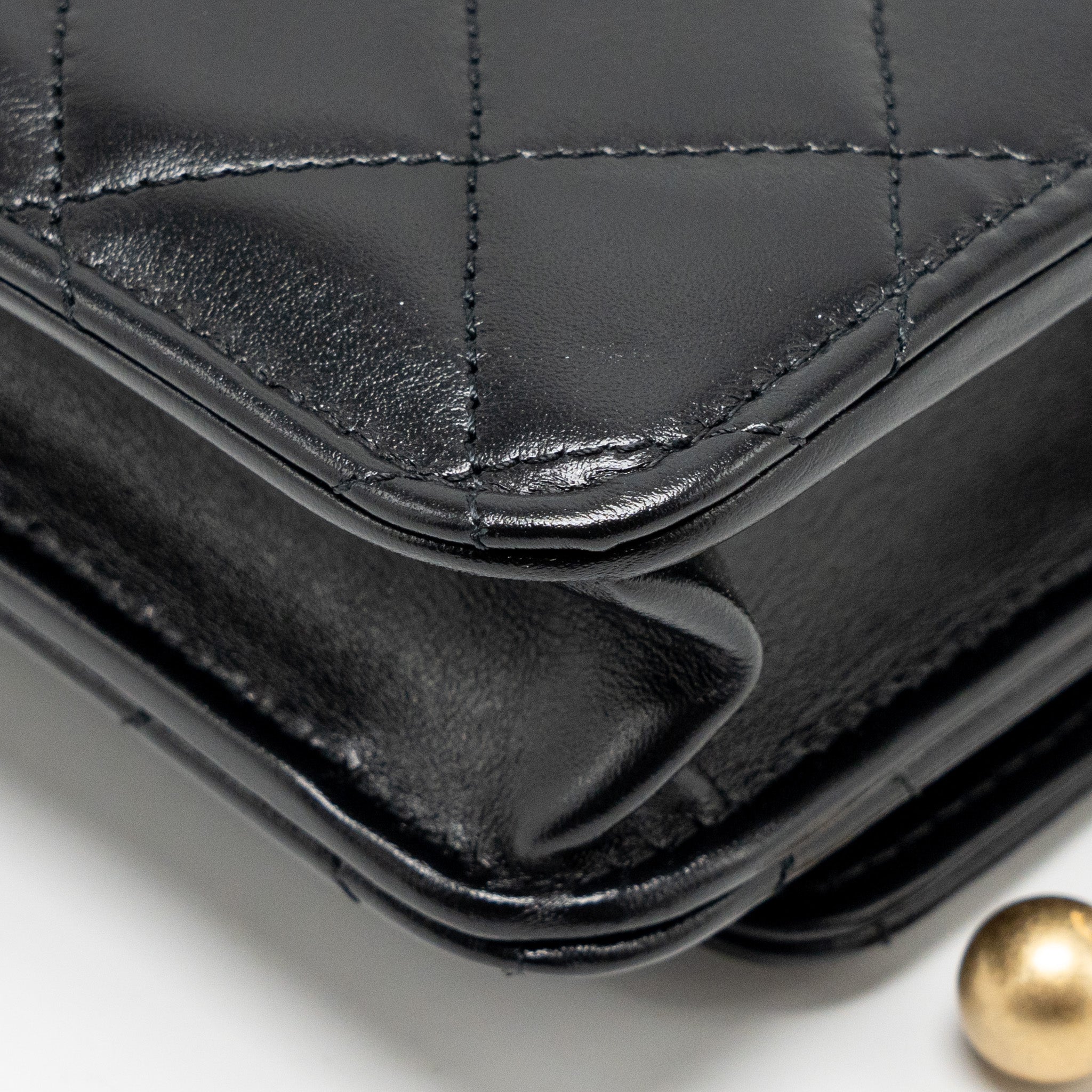 Chanel 24c Gold Crush Wallet On Chain Calfskin Black (microchip)