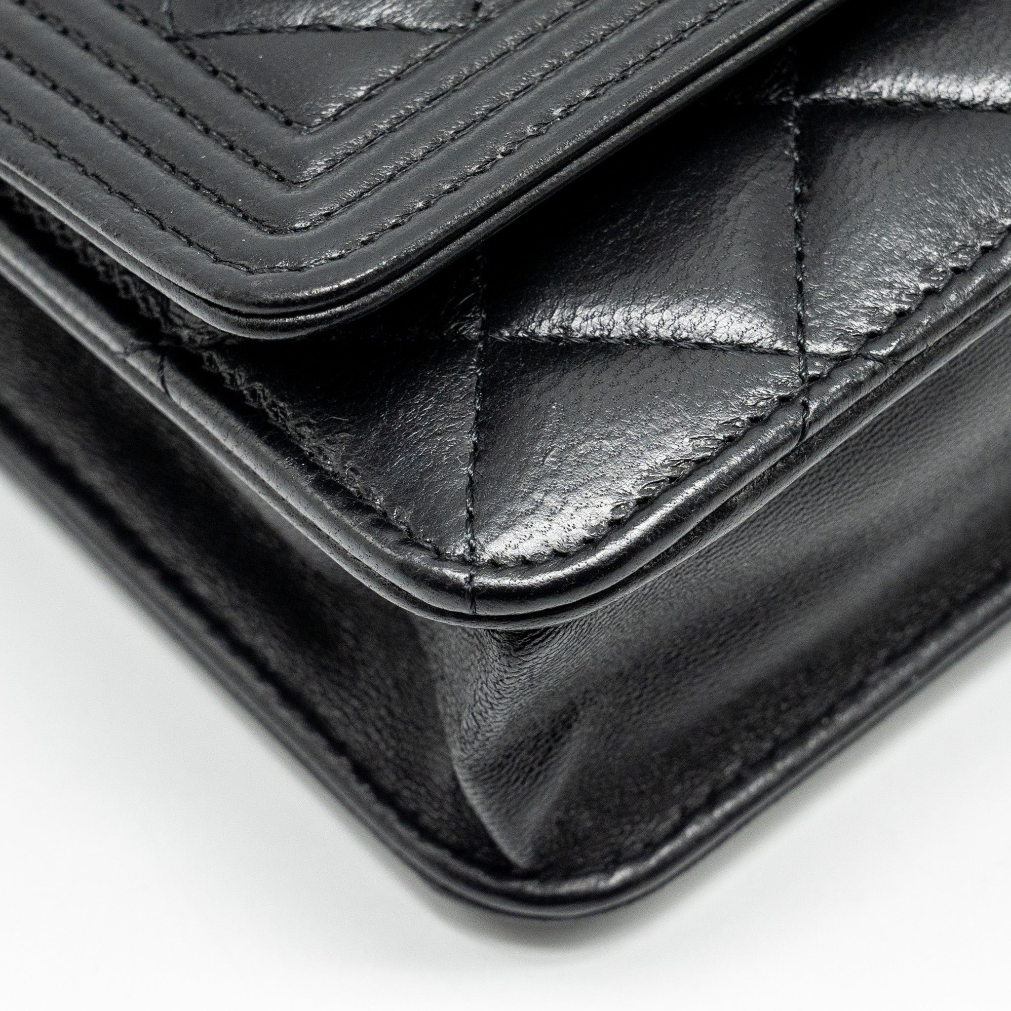 Chanel Boy Wallet on Chain lambskin black