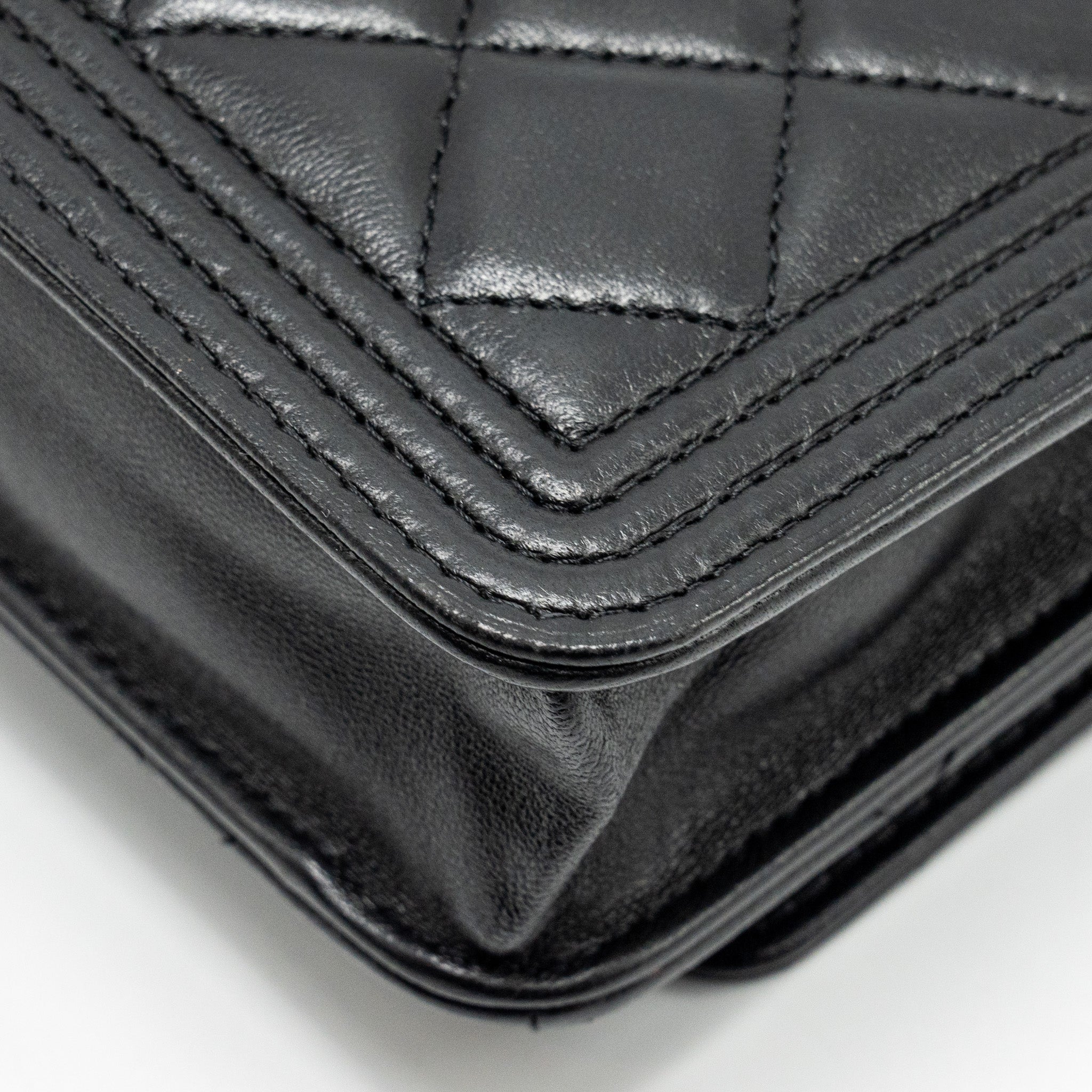 Chanel Boy Wallet on Chain lambskin black