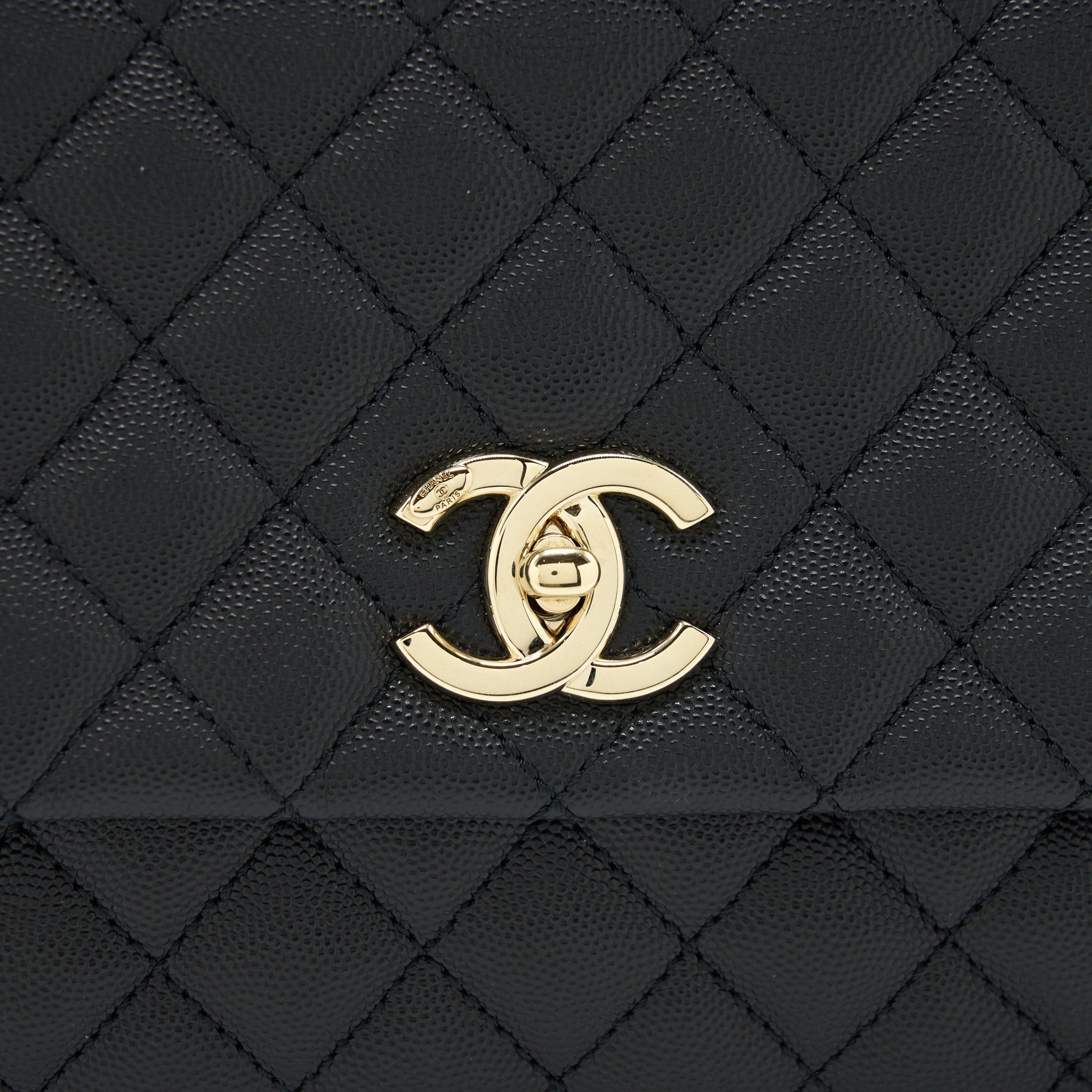 Chanel Medium Coco Handle 28cm Caviar Black L
