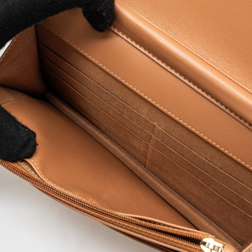 Chanel boy wallet on chain caviar light caramel L (microchip)