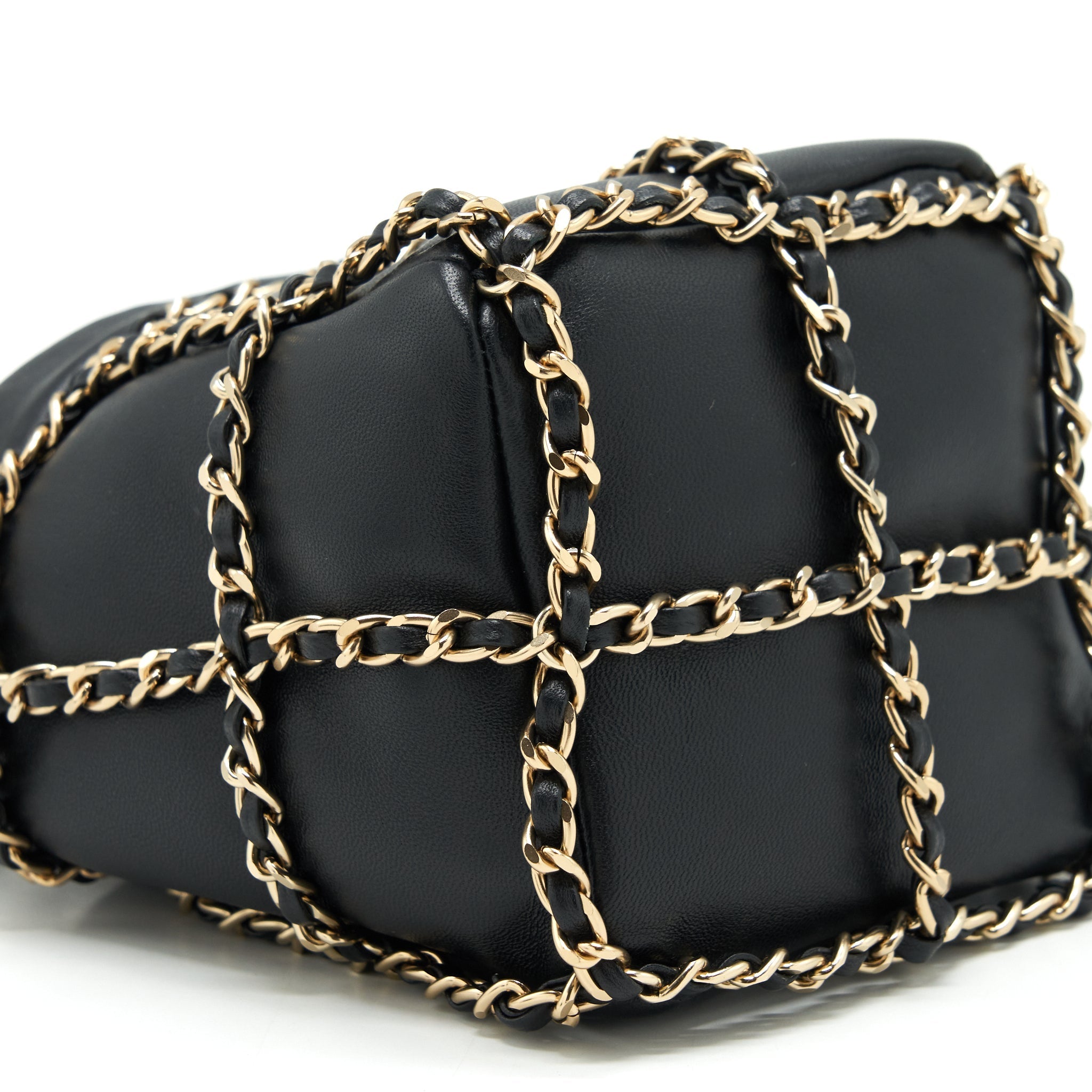 Chanel 21C Bucket Chains Lambskin Black L