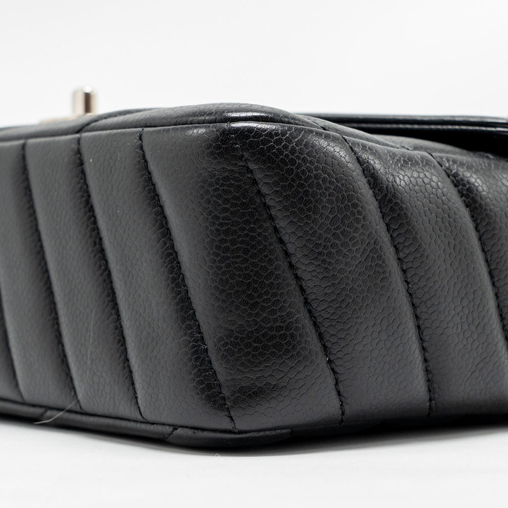Chanel Envelop Flap Bag Chevron Caviar Black