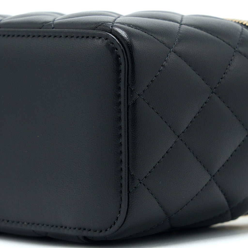Chanel Pearl Crush Long Vanity Lambskin Black