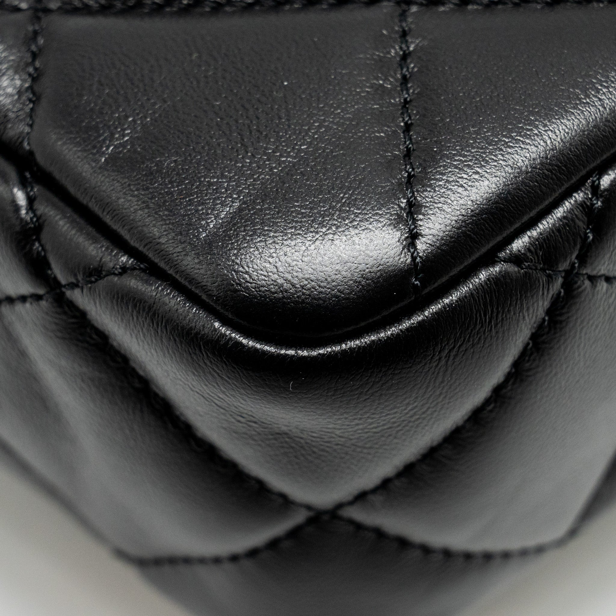 Chanel 22B Mini FlapBag Lambskin Black  (Microchip)