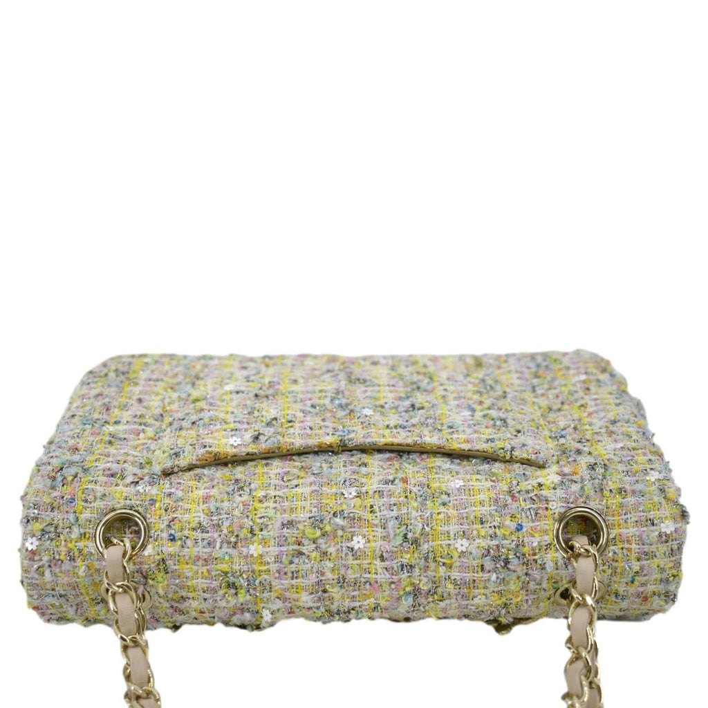 CHANEL Garden Party Flap Medium Tweed  Shoulder Bag Pastel