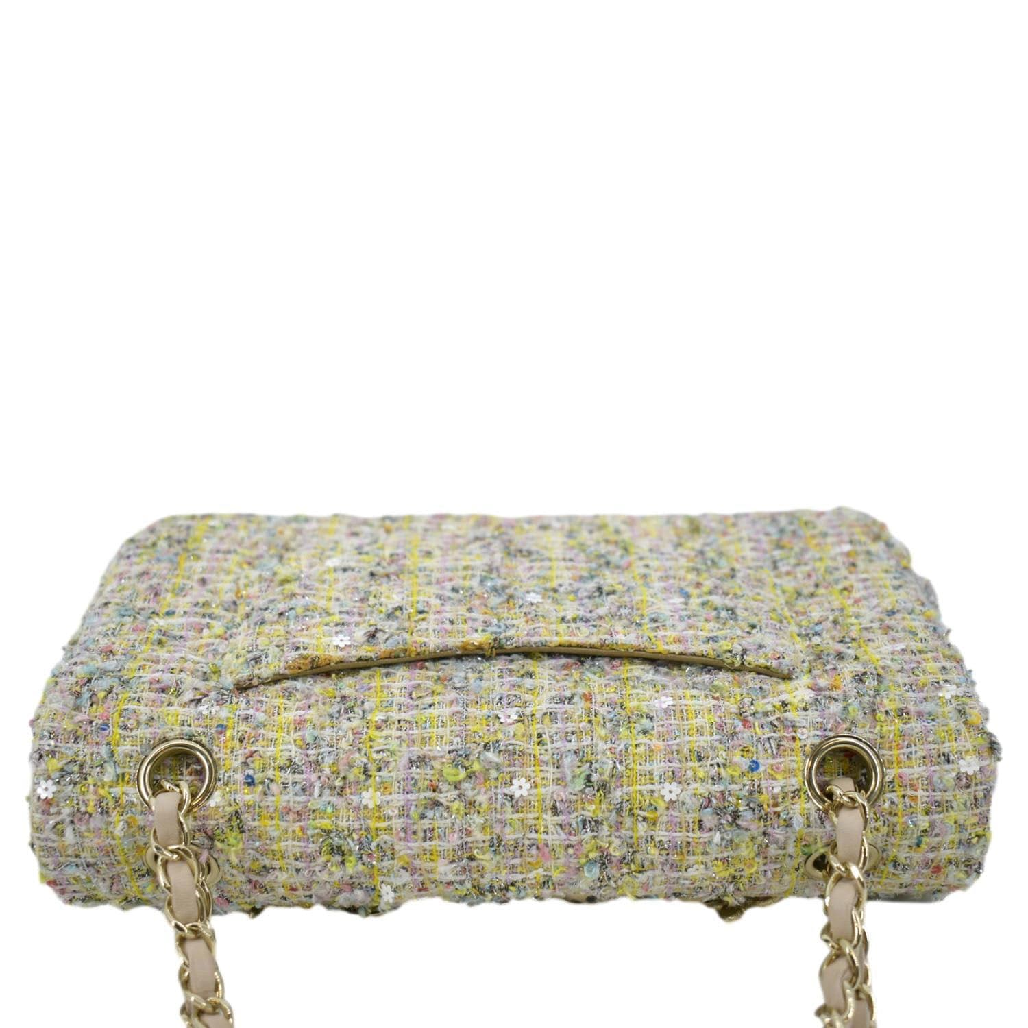 CHANEL Garden Party Flap Medium Tweed  Shoulder Bag Pastel