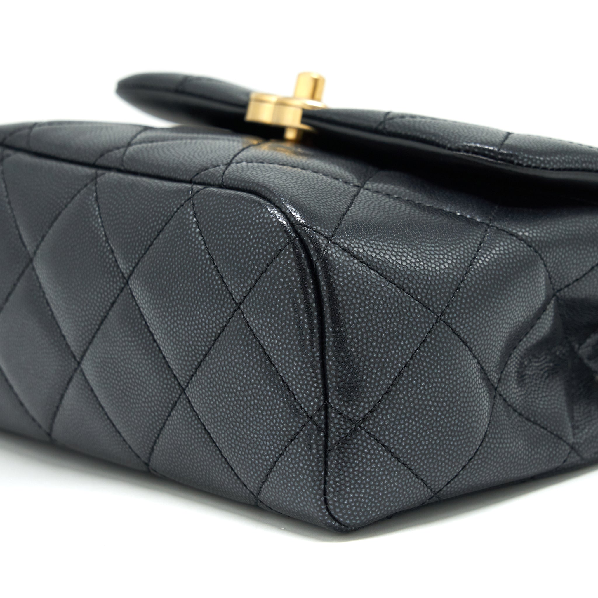 Chanel 22P New Square Flap Bag Caviar Black Brushed