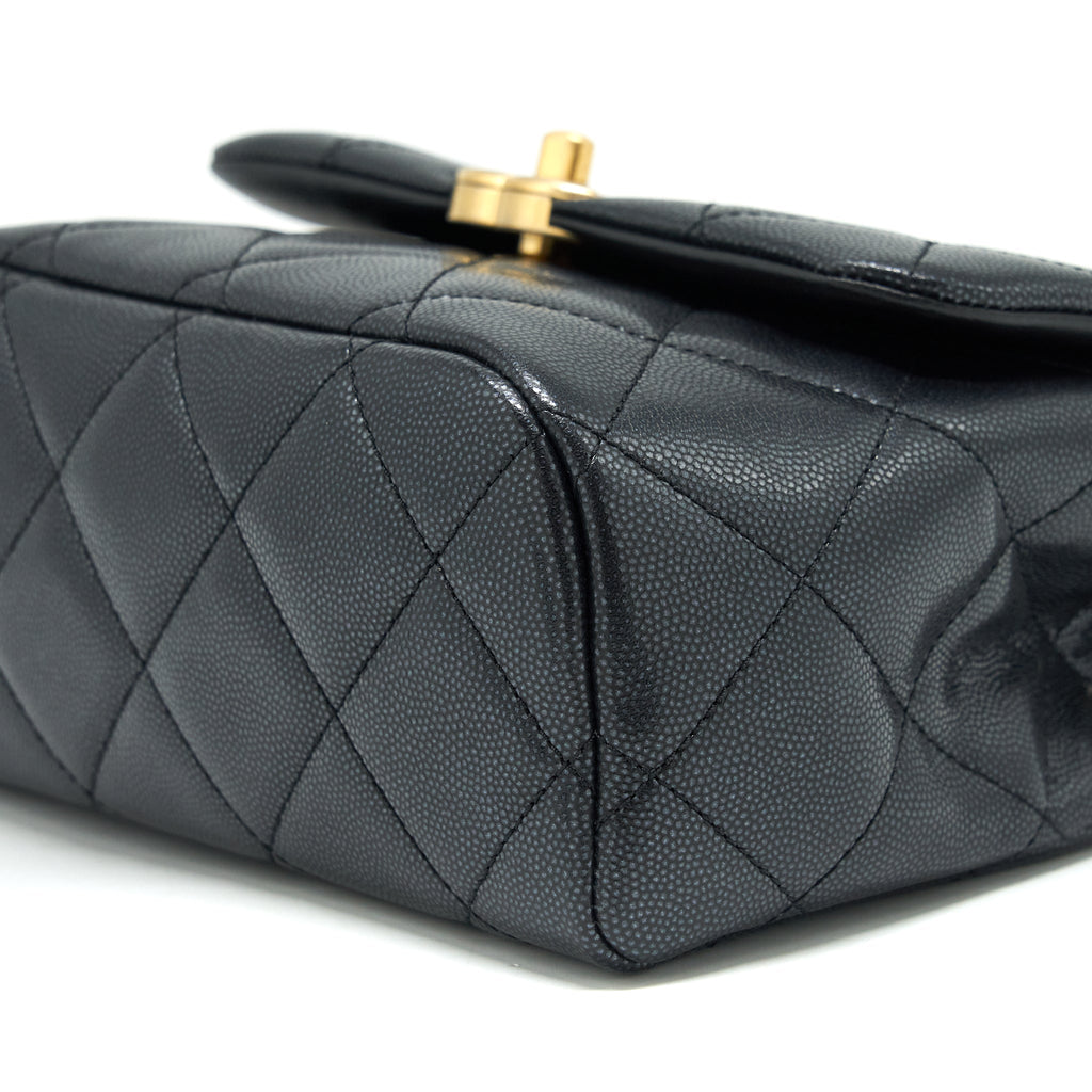 Chanel 22P New Square Flap Bag Caviar Black