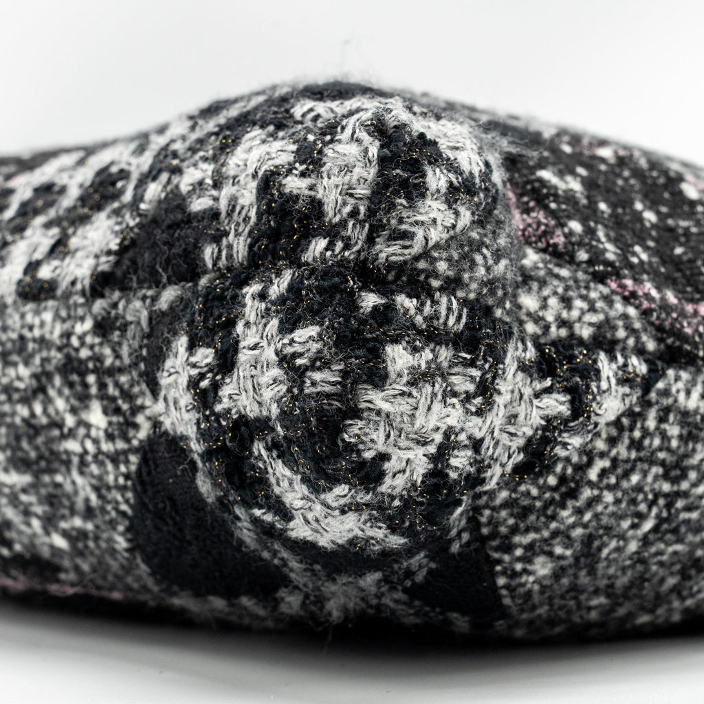 Chanel Medium 22 Bag fabric / tweed multicolour  (microchip)