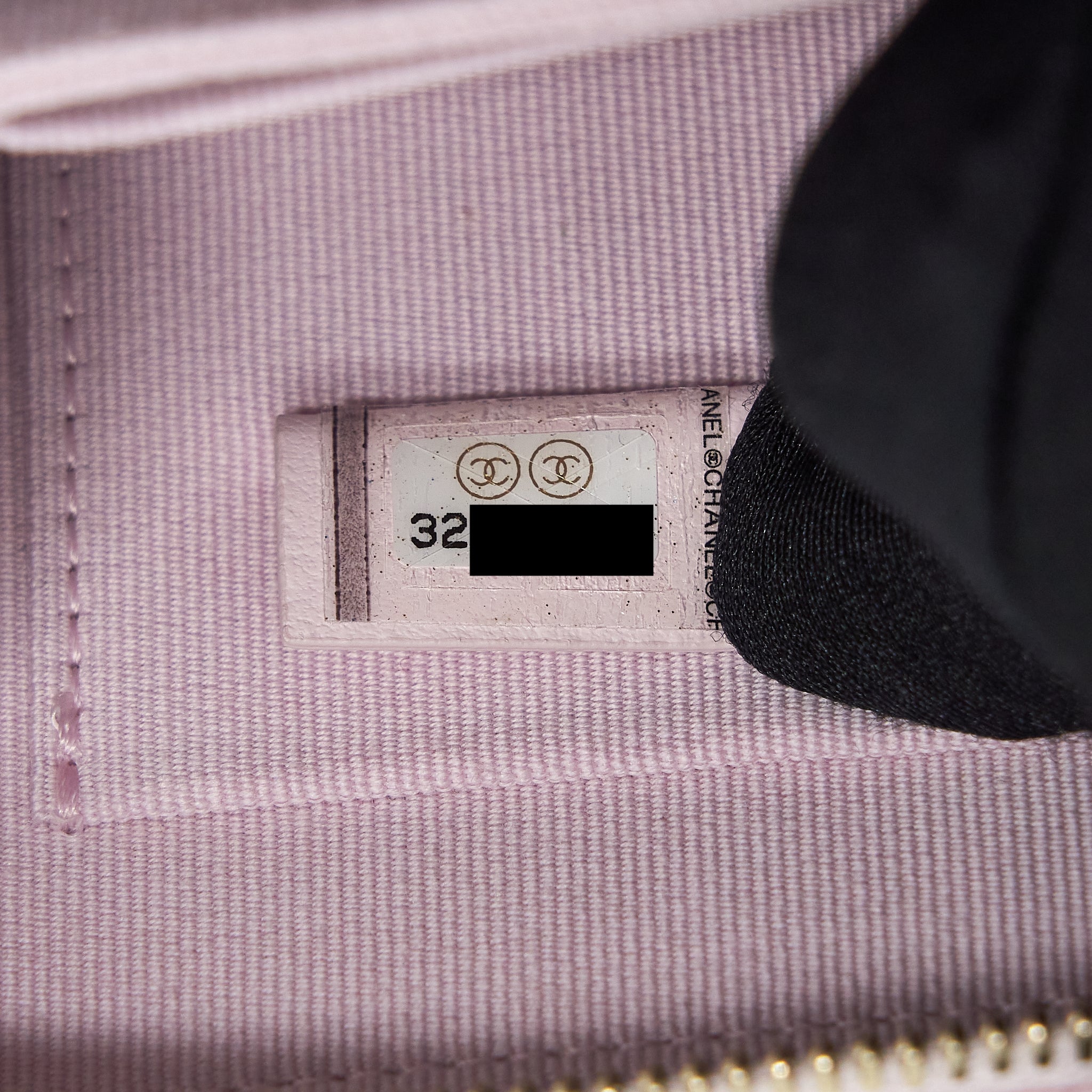 Chanel 22P Top Handle Mini Vanity With Chain Caviar Light Pink L