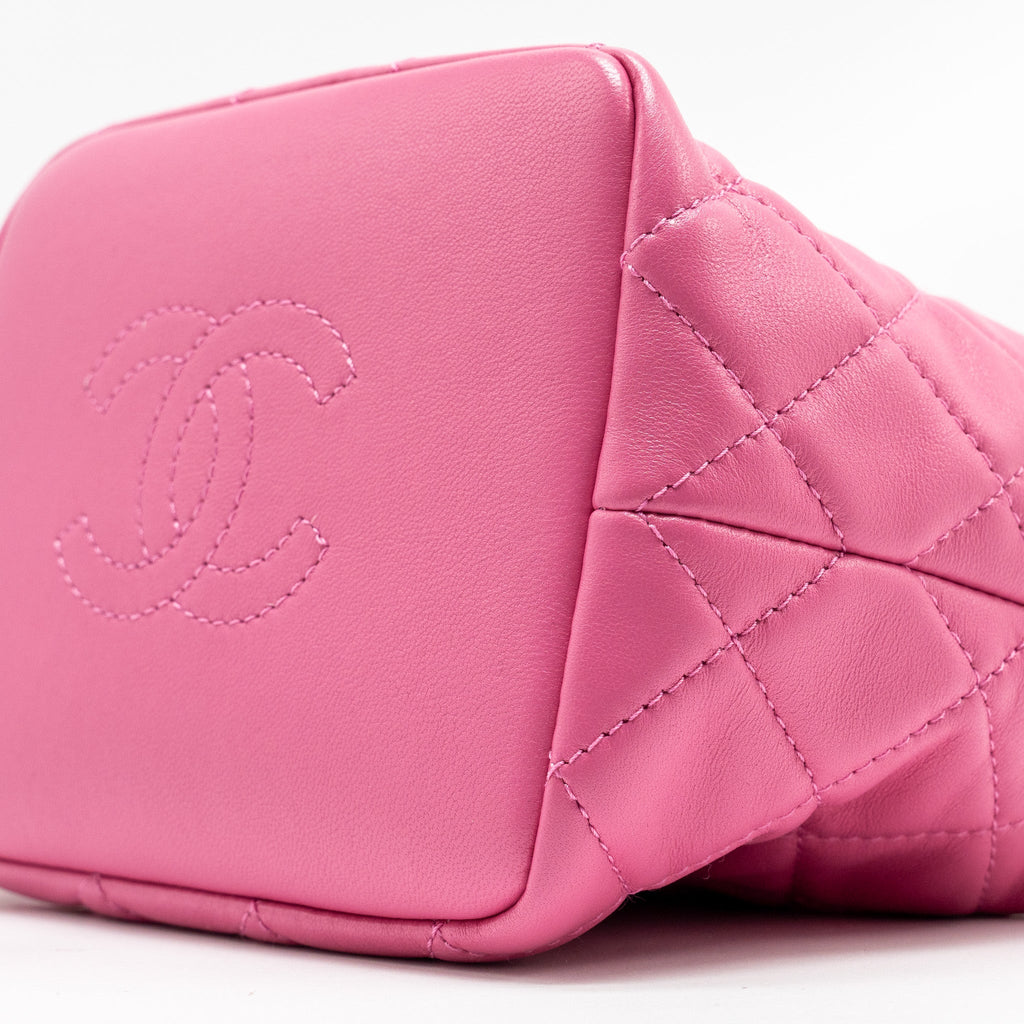 Chanel 20S Small Quilted hobo bag Lambskin Pink