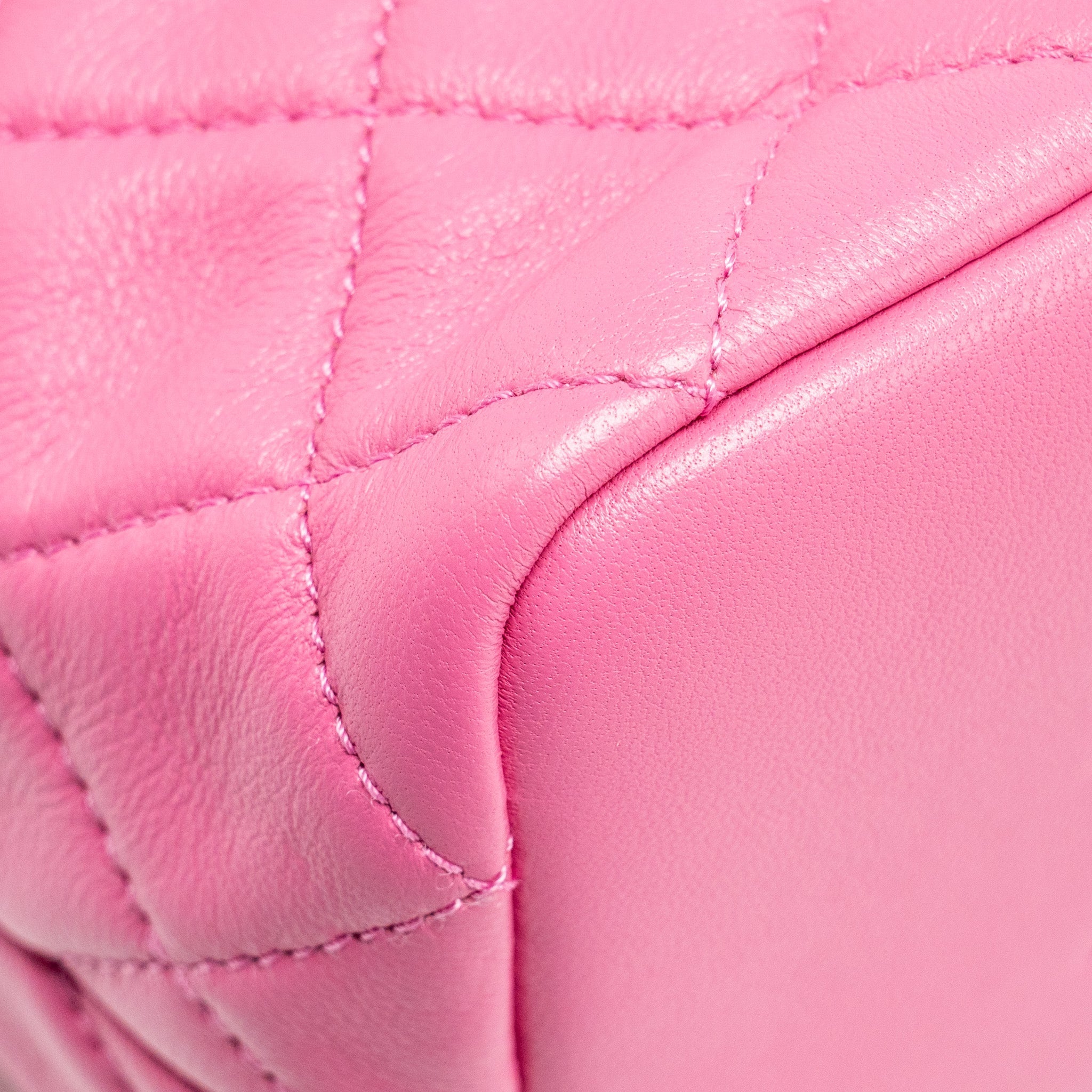 Chanel 20S Small Quilted hobo bag Lambskin Pink