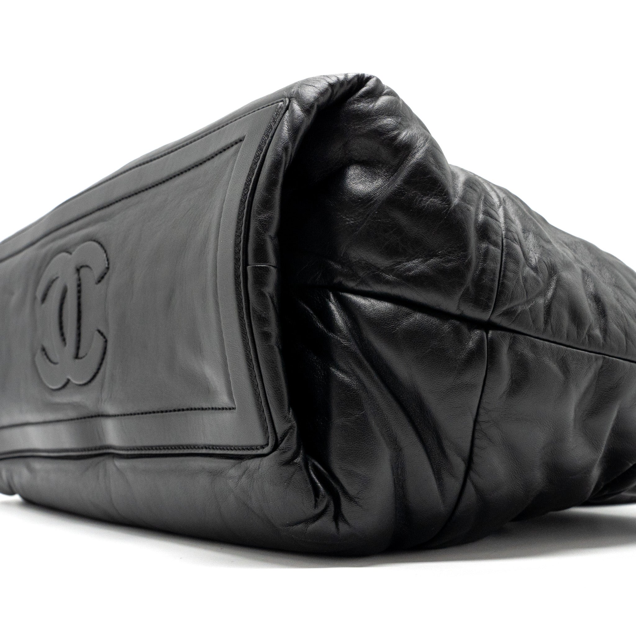 Chanel Puffy Down Down Tote Bag lambskin Black