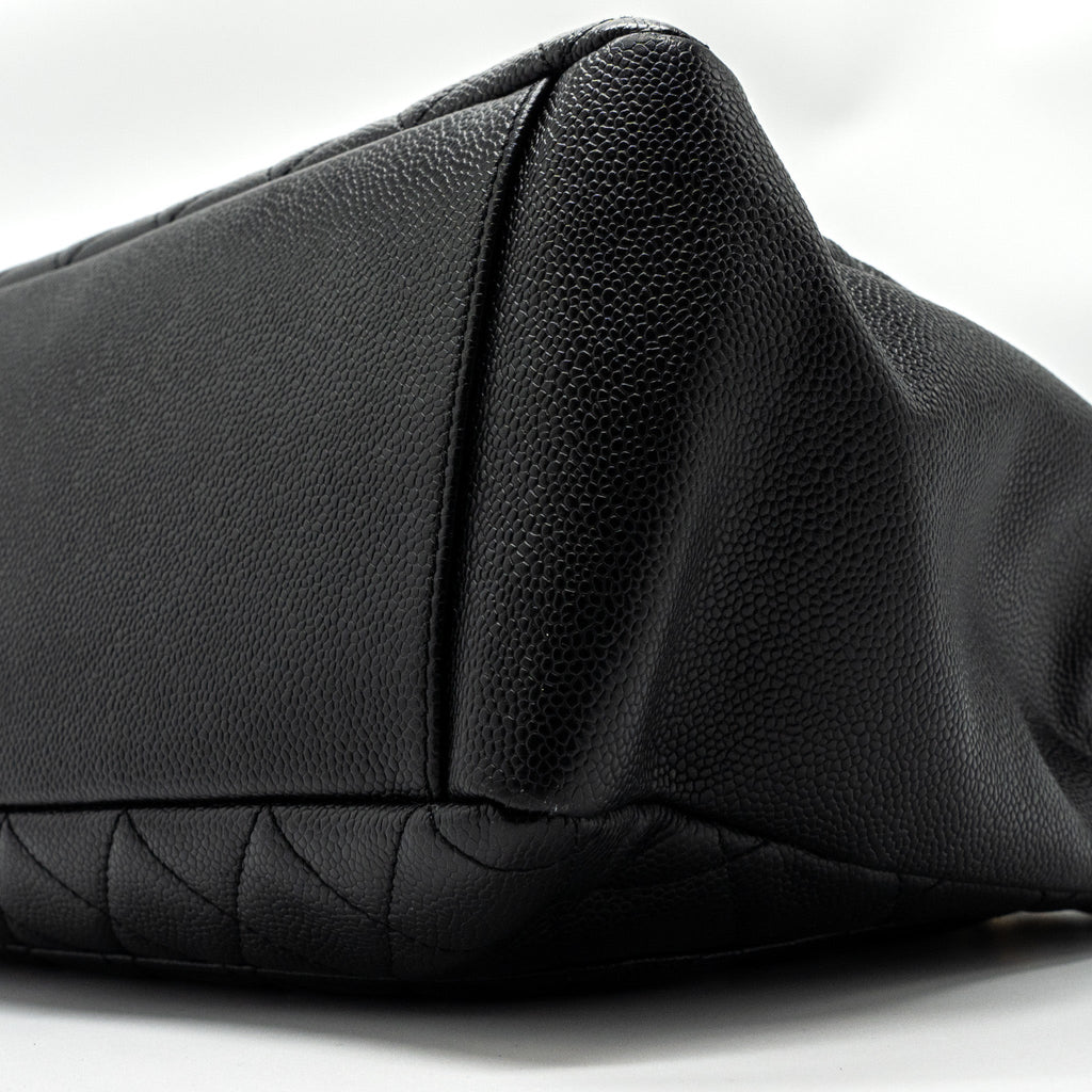 Chanel Grand Shopping Tote Caviar Black
